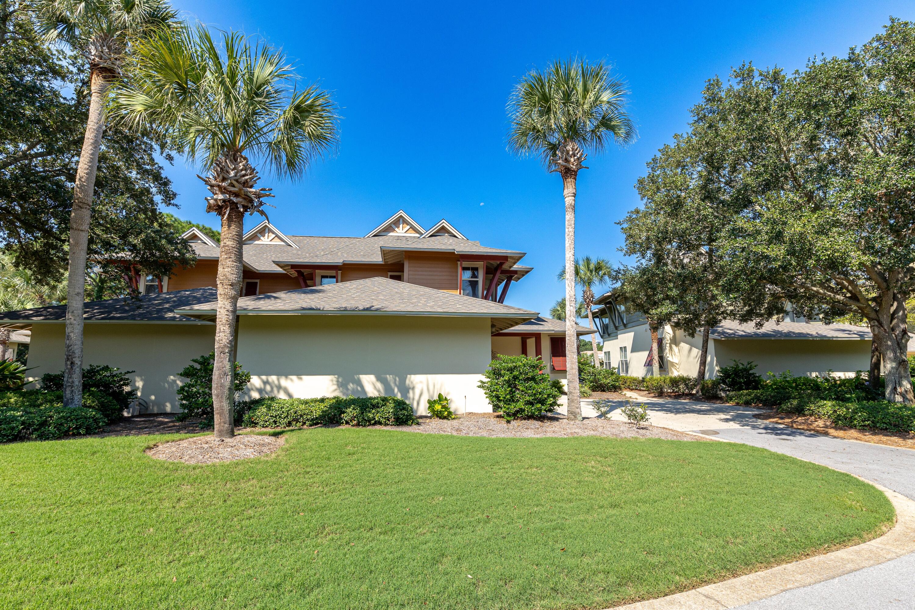8609 Magnolia Bay Lane