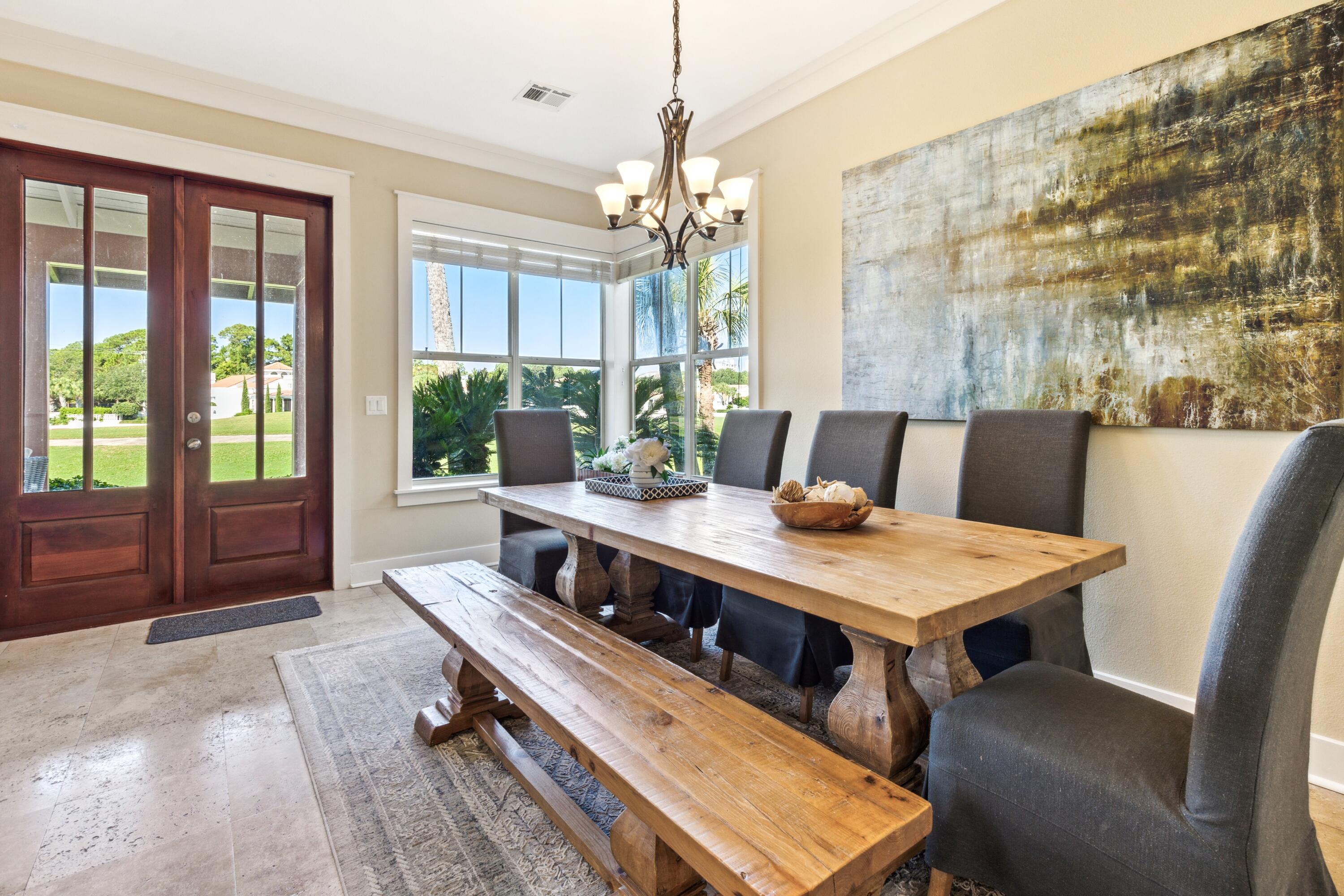 8609 Magnolia Bay Lane