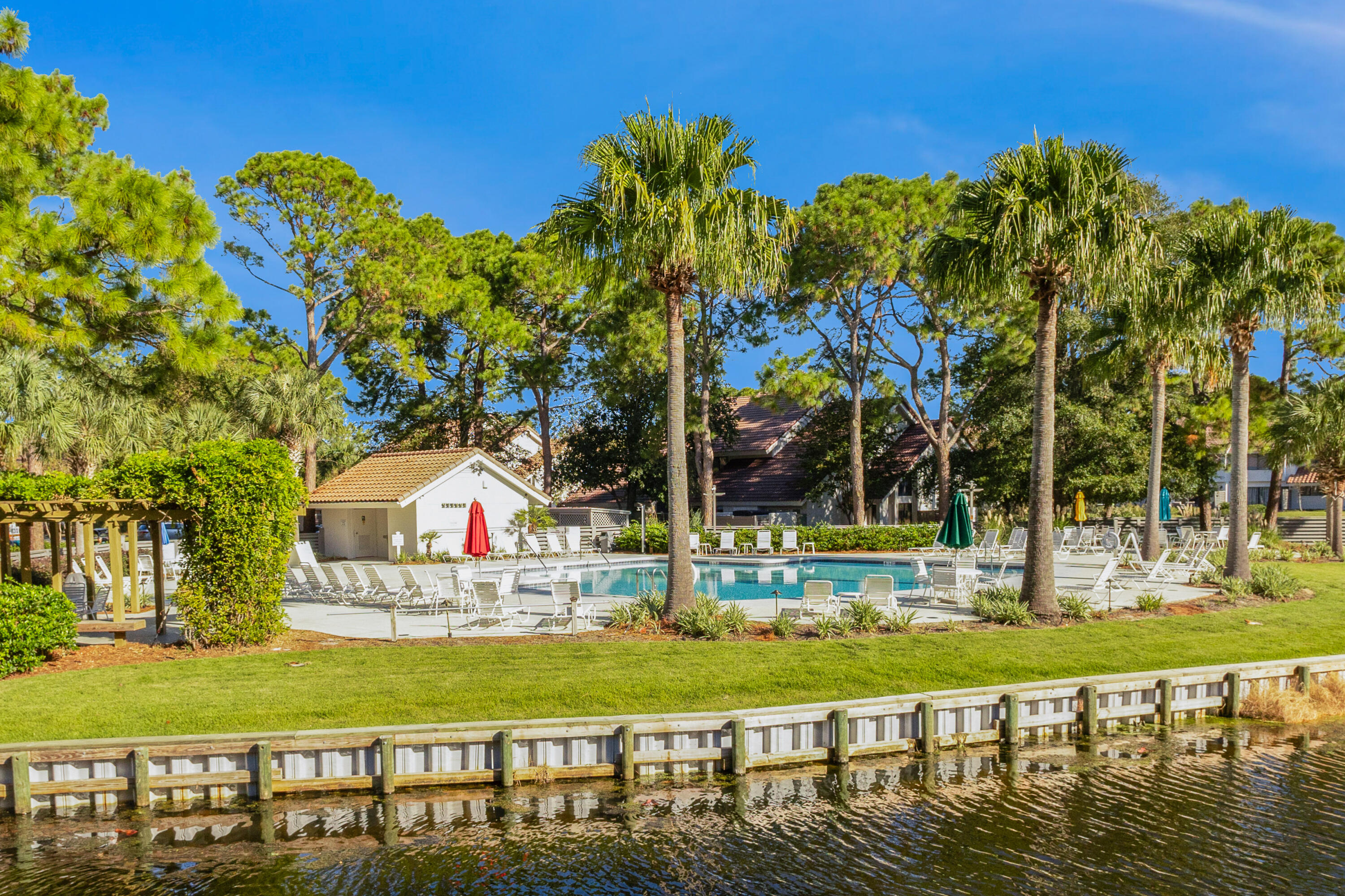 5138 Beachwalk Circle