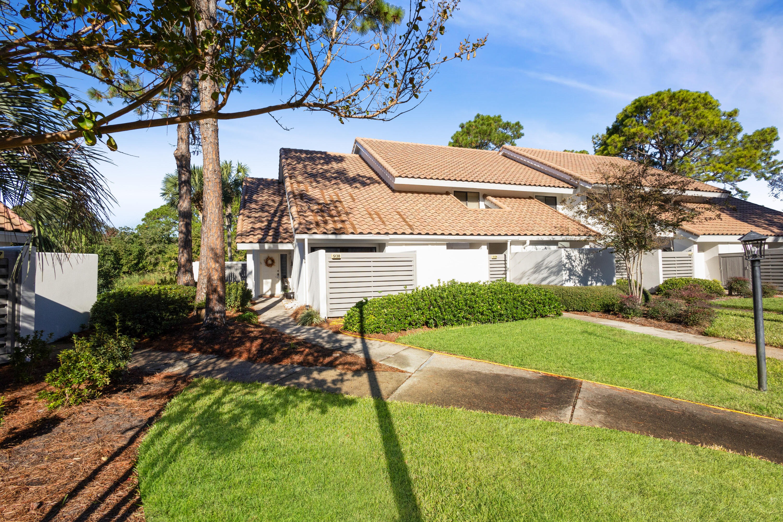 5138 Beachwalk Circle