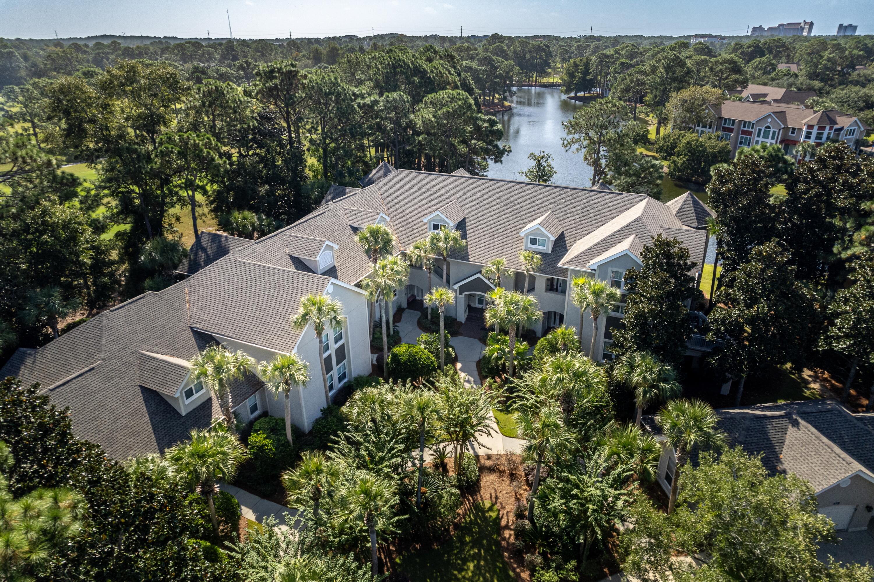 8568 Turnberry Drive, 8568