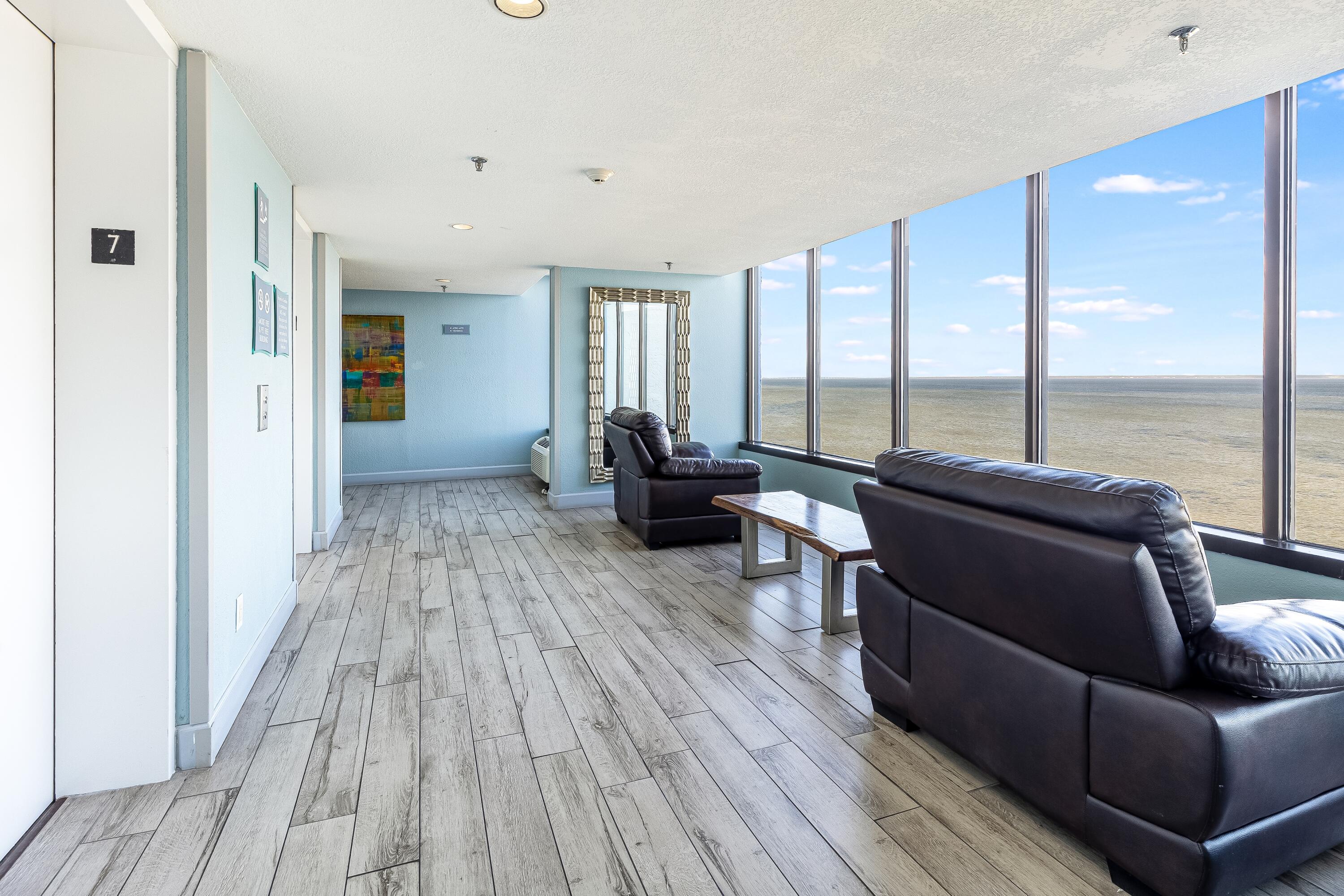 200 N Sandestin Boulevard, 6772