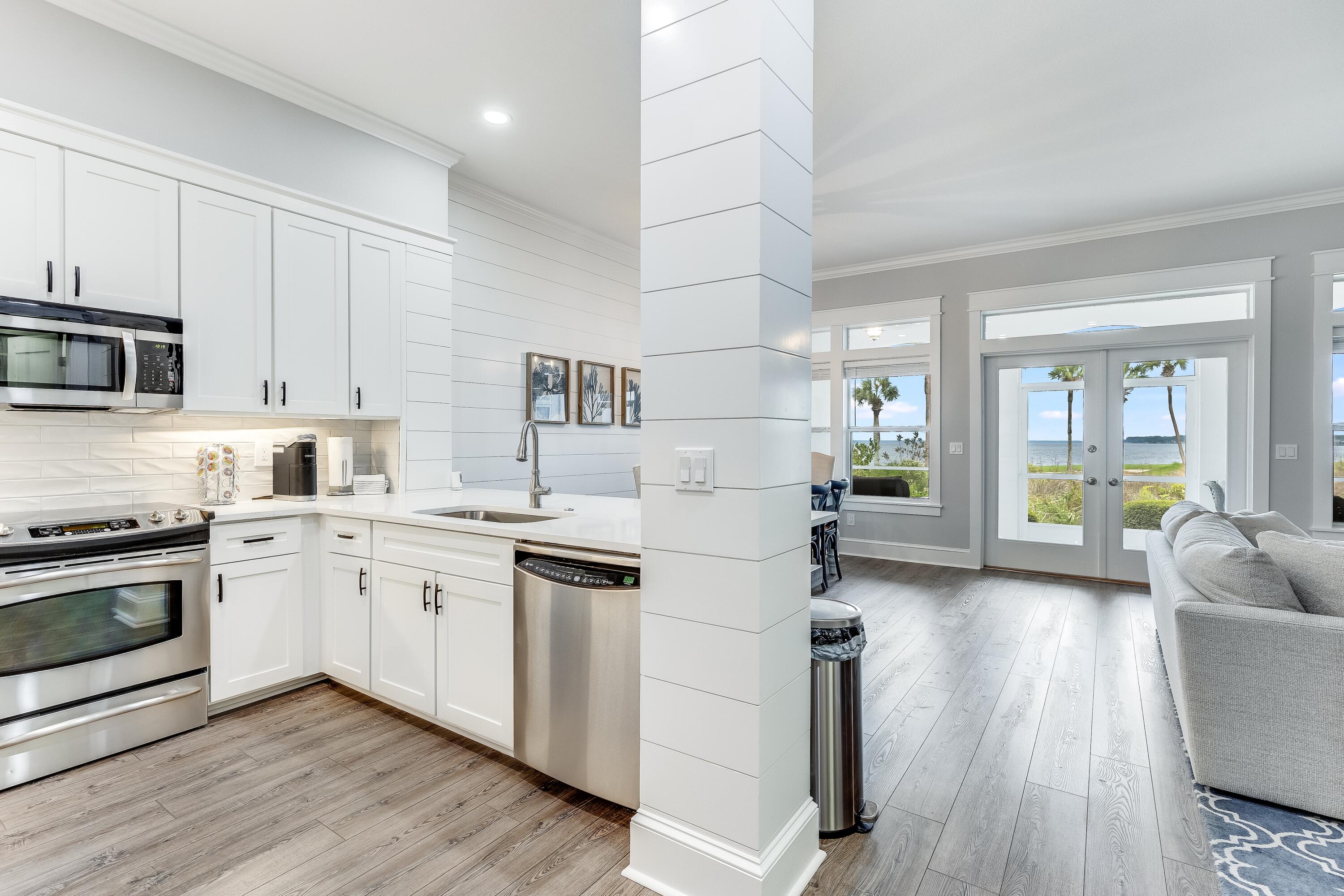 849 Grand Harbour E