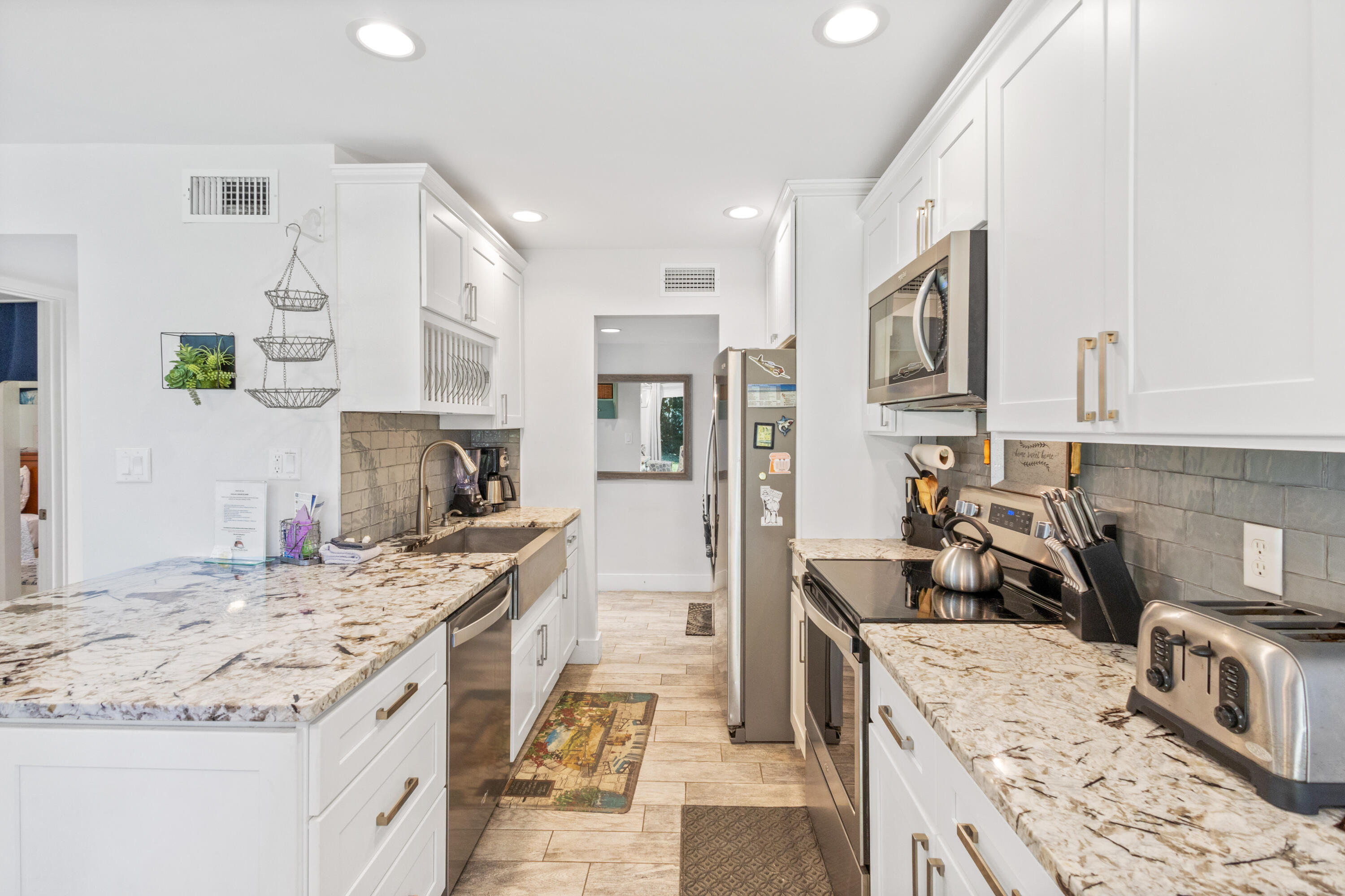 166 N Driftwood Bay, 36A