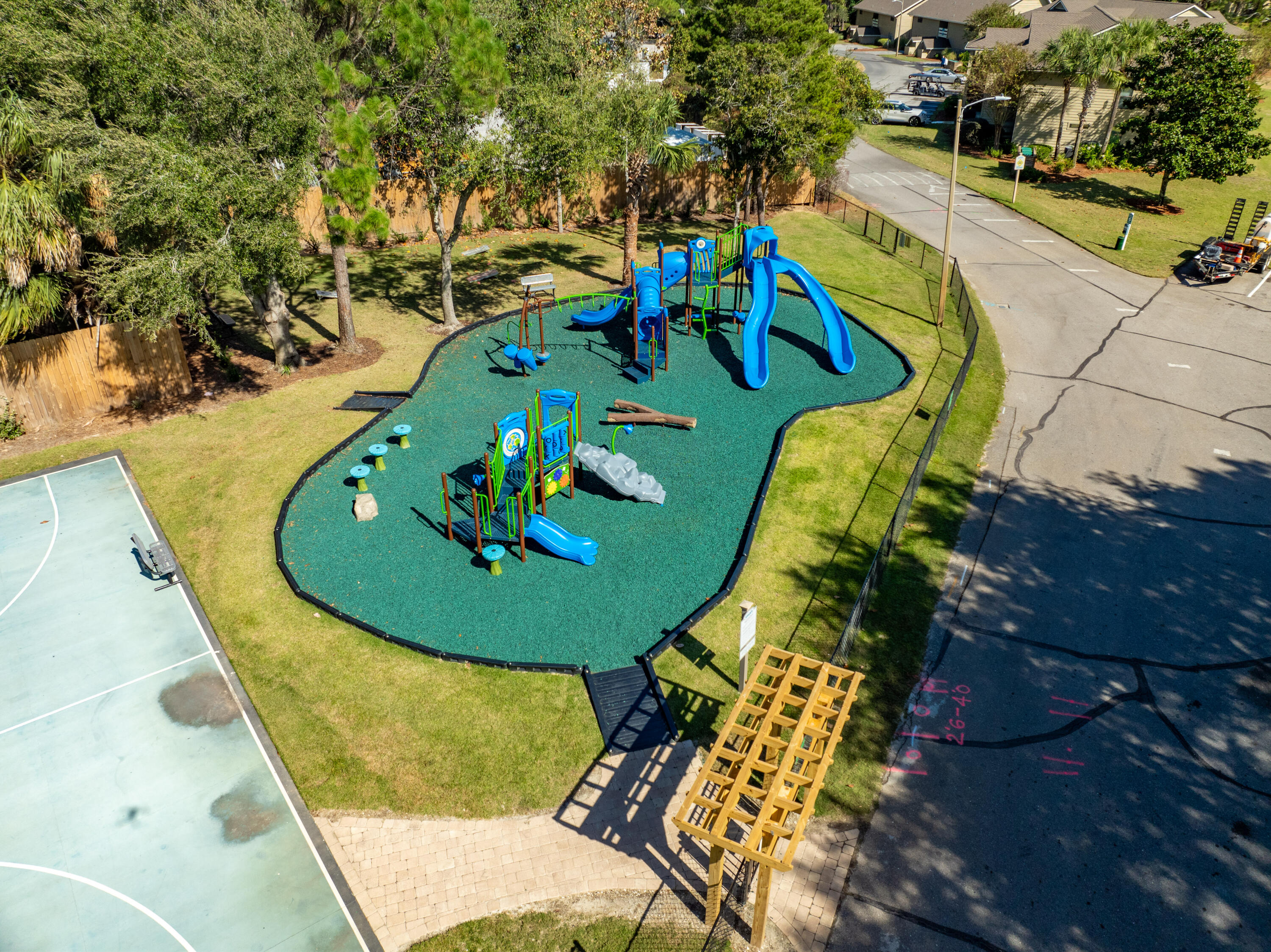 166 N Driftwood Bay, 36A