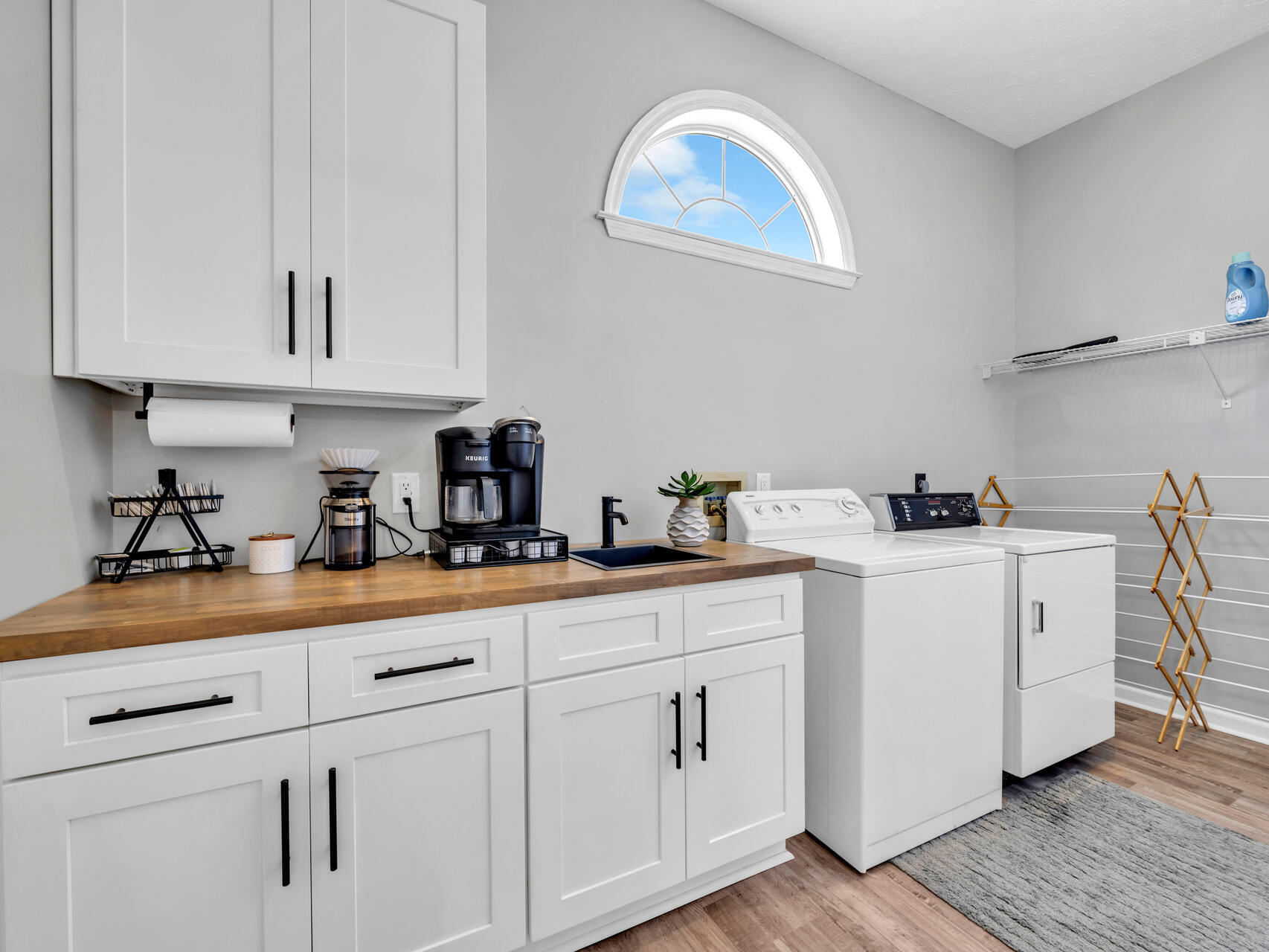 215 Southfields Road