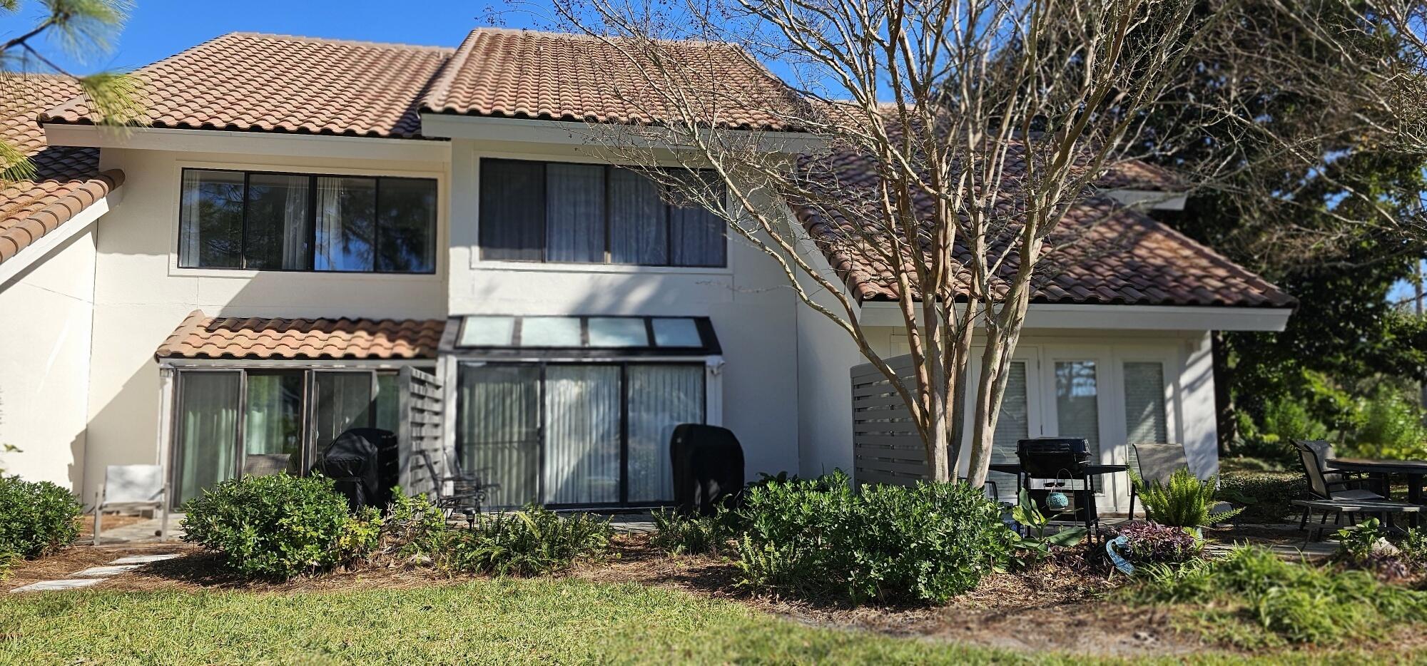 5051 Beachwalk Way