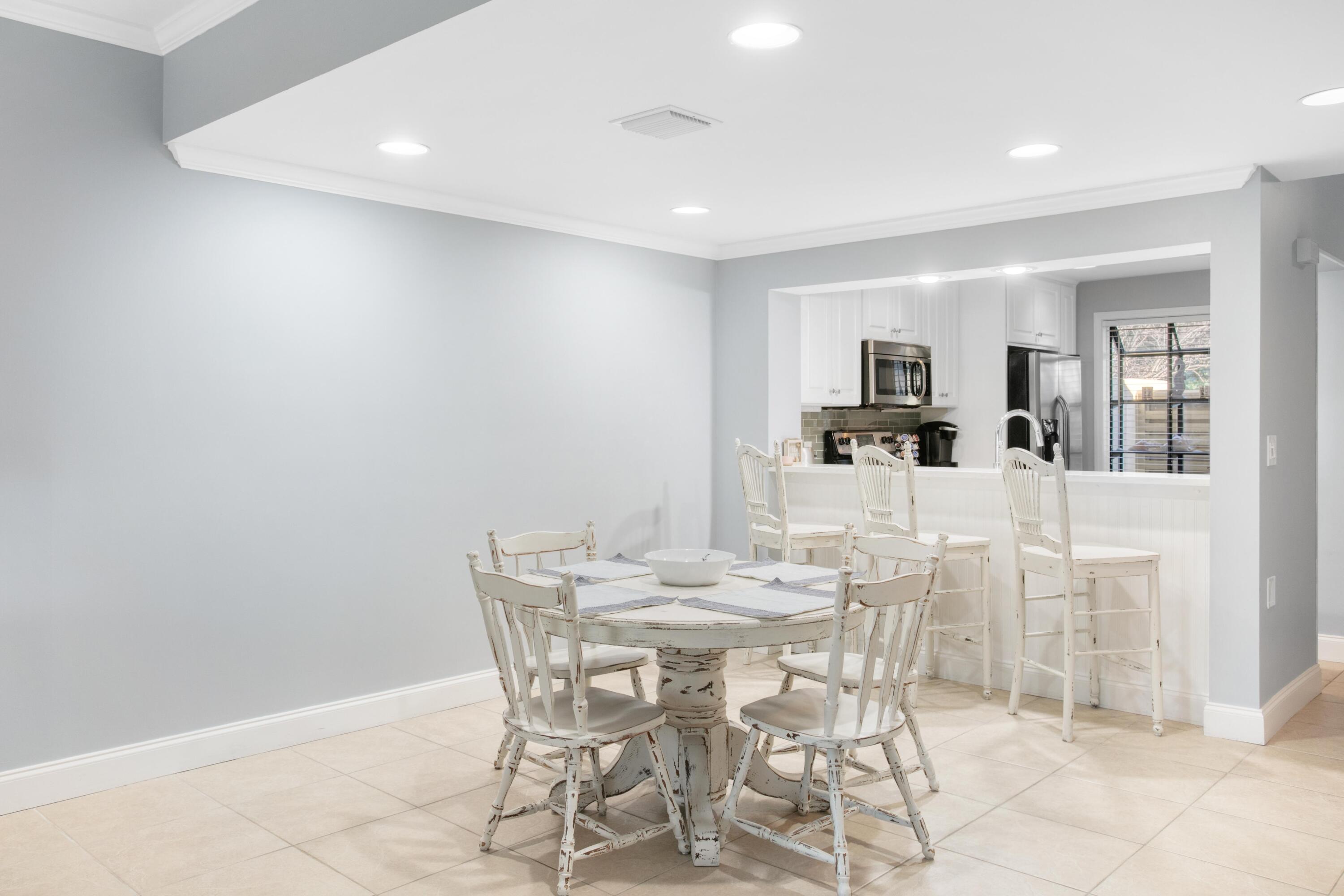 5051 Beachwalk Way