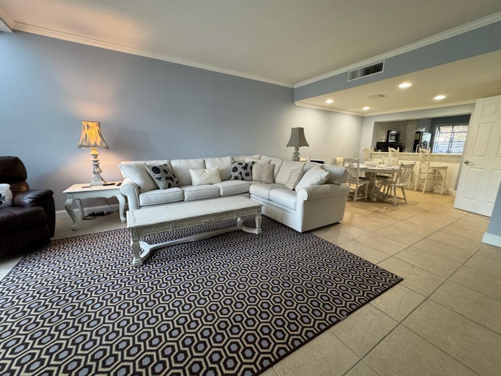 5051 Beachwalk Way