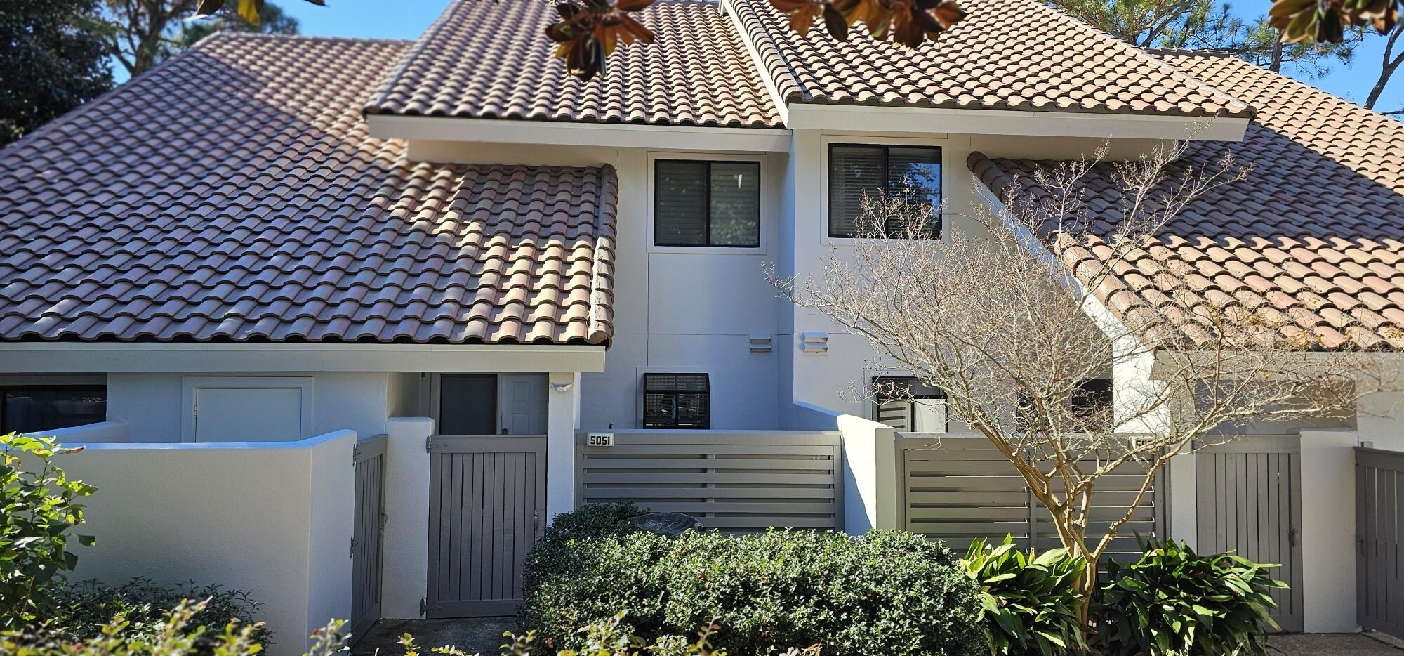 5051 Beachwalk Way