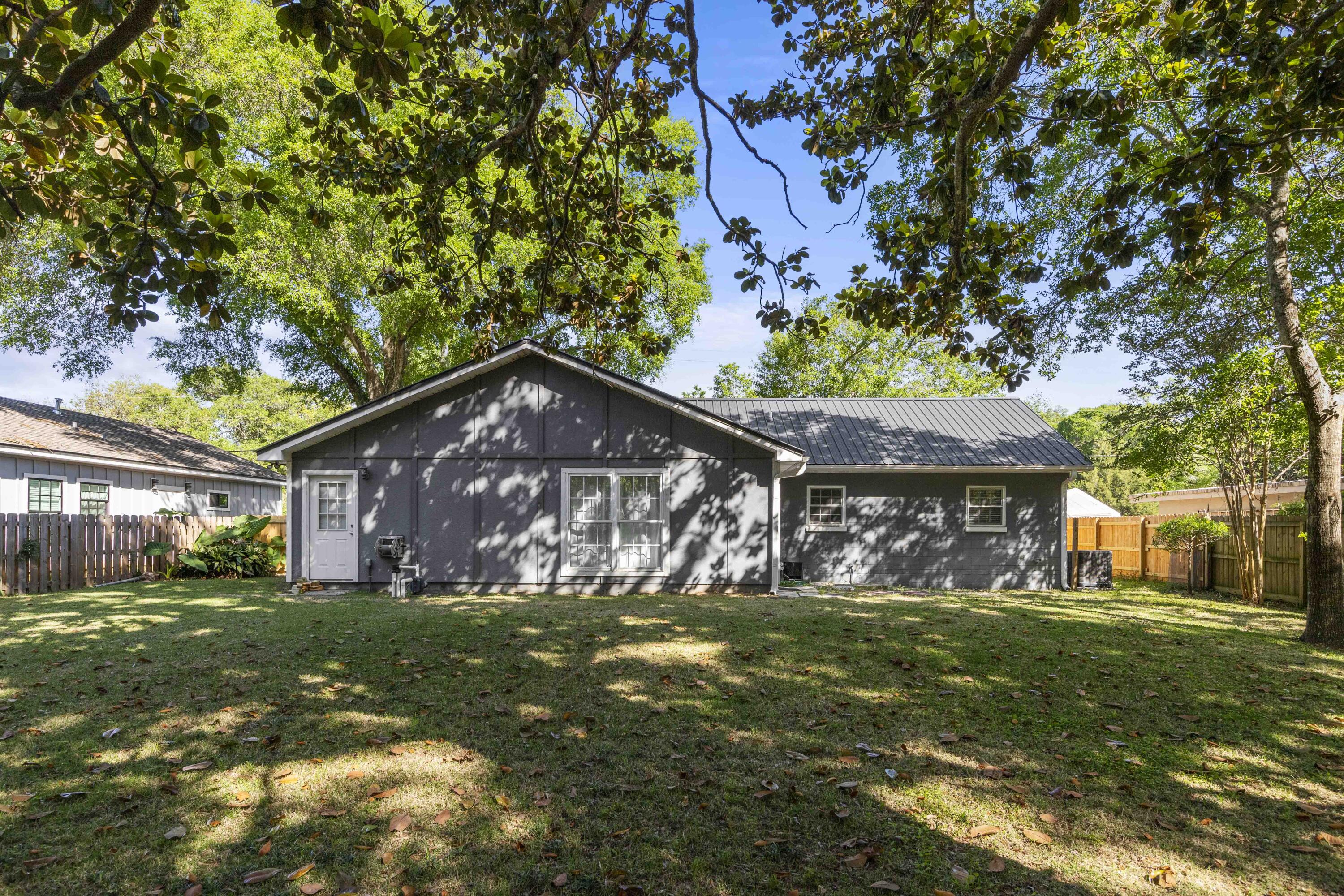 38 Ferry Road