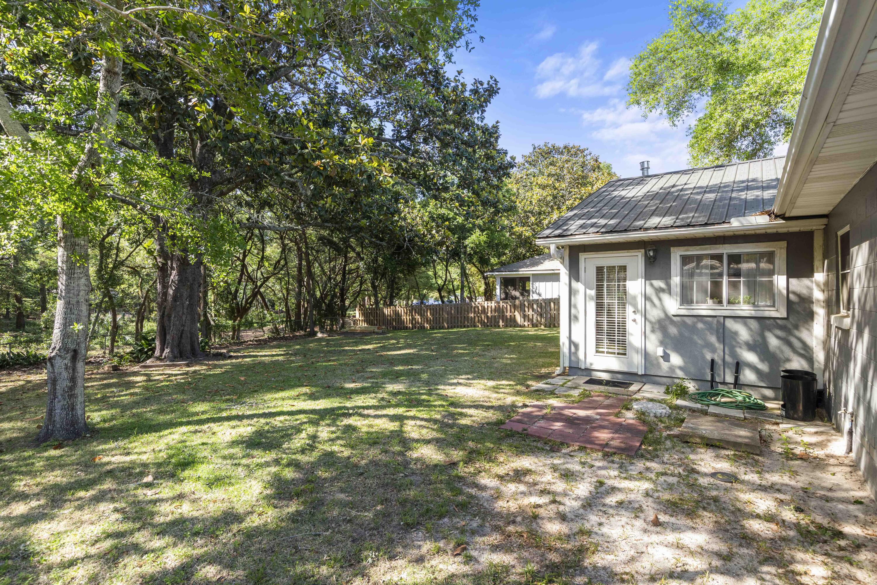 38 Ferry Road