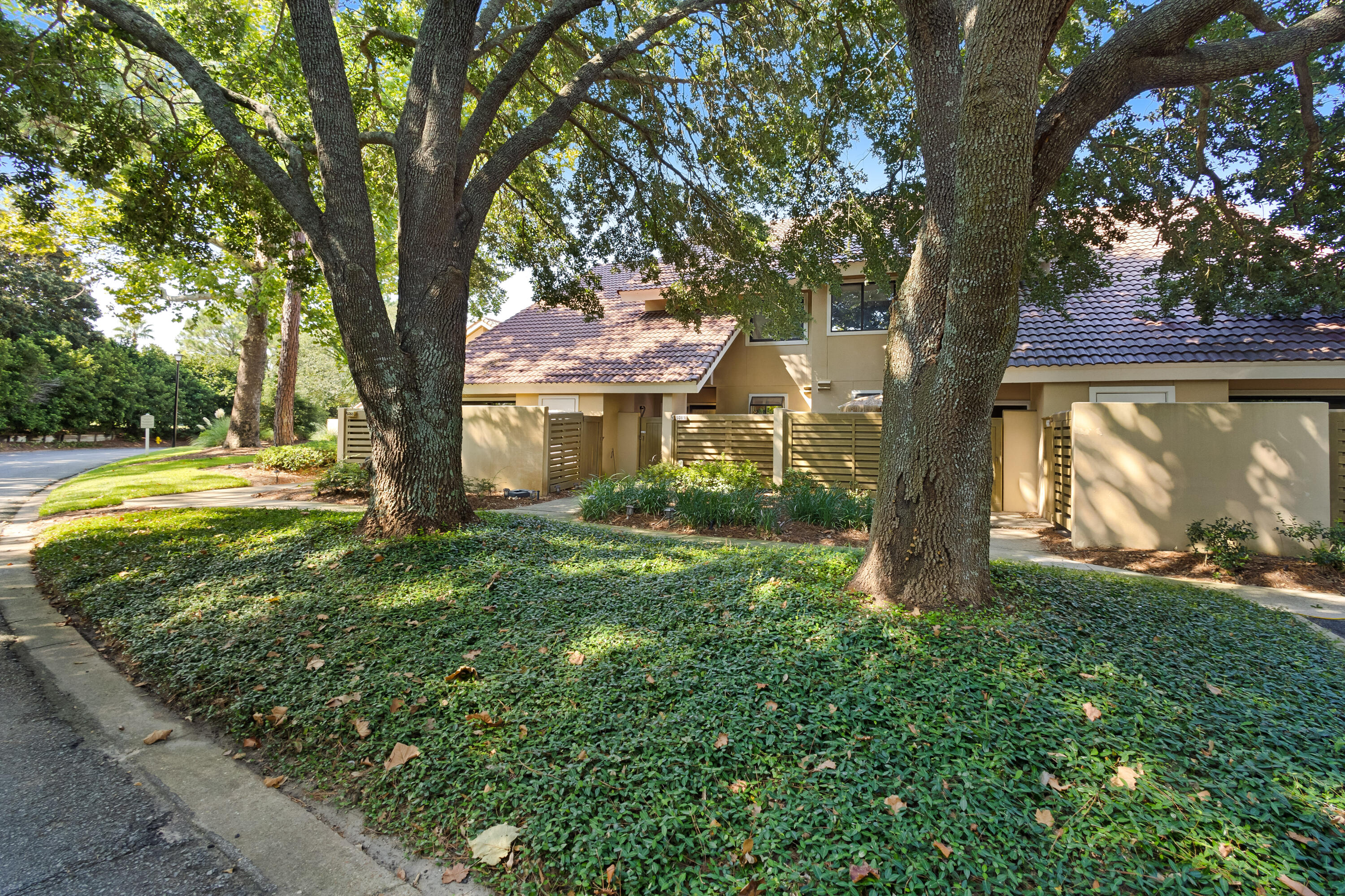 5089 Beachwalk Way