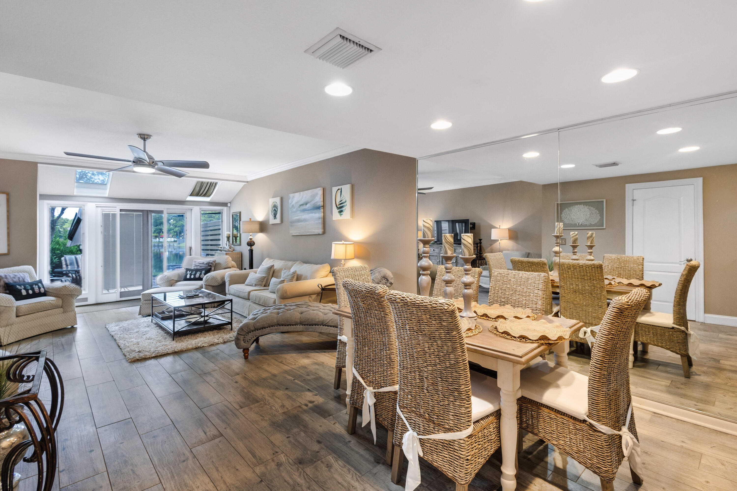 5089 Beachwalk Way