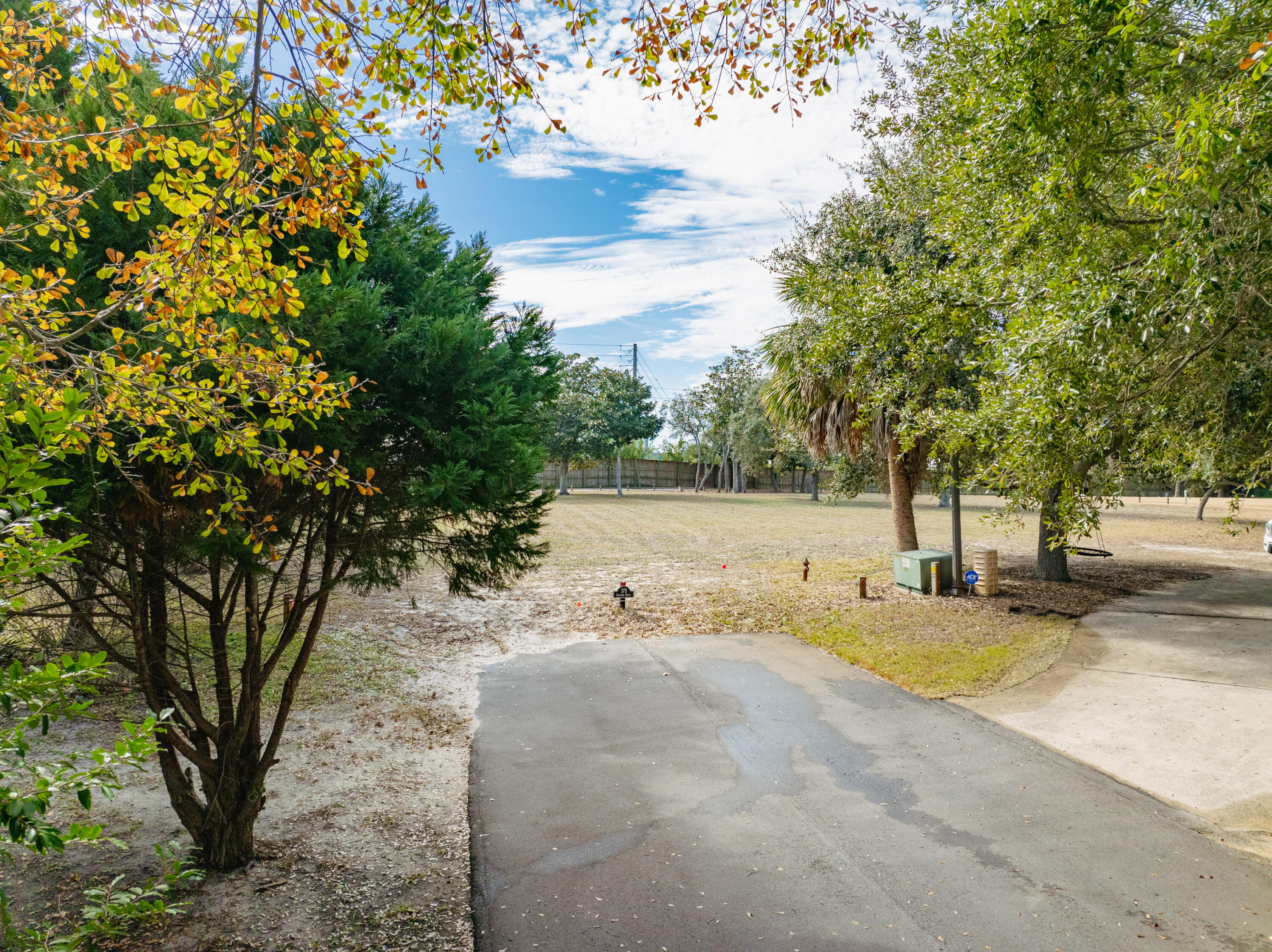 375 Golfview Drive