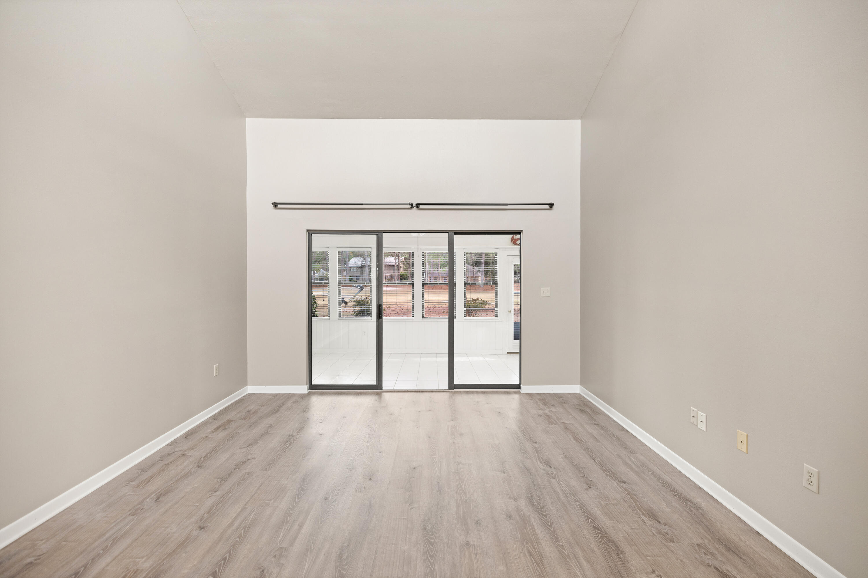 142 Glen Eagles Drive