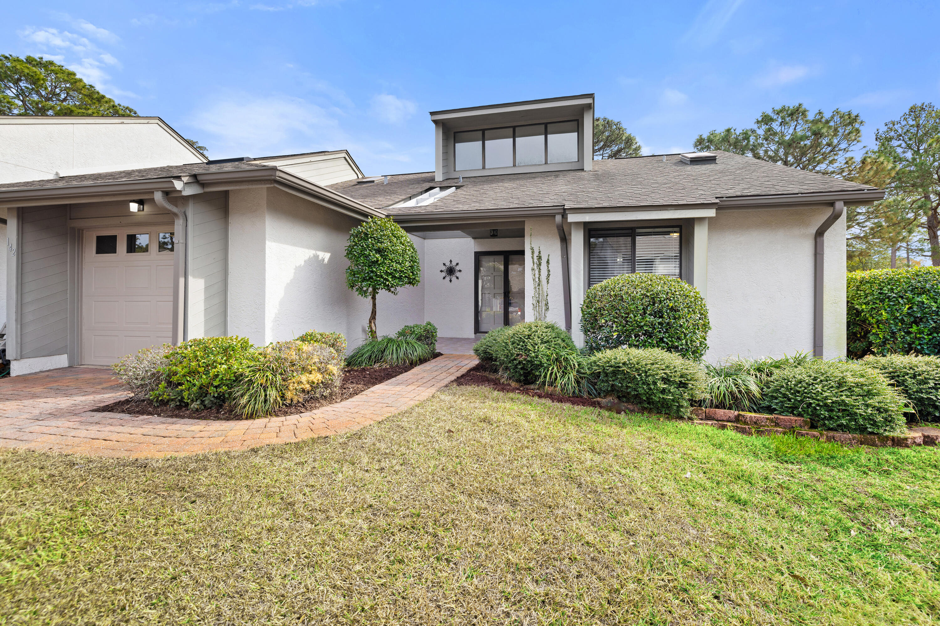 142 Glen Eagles Drive