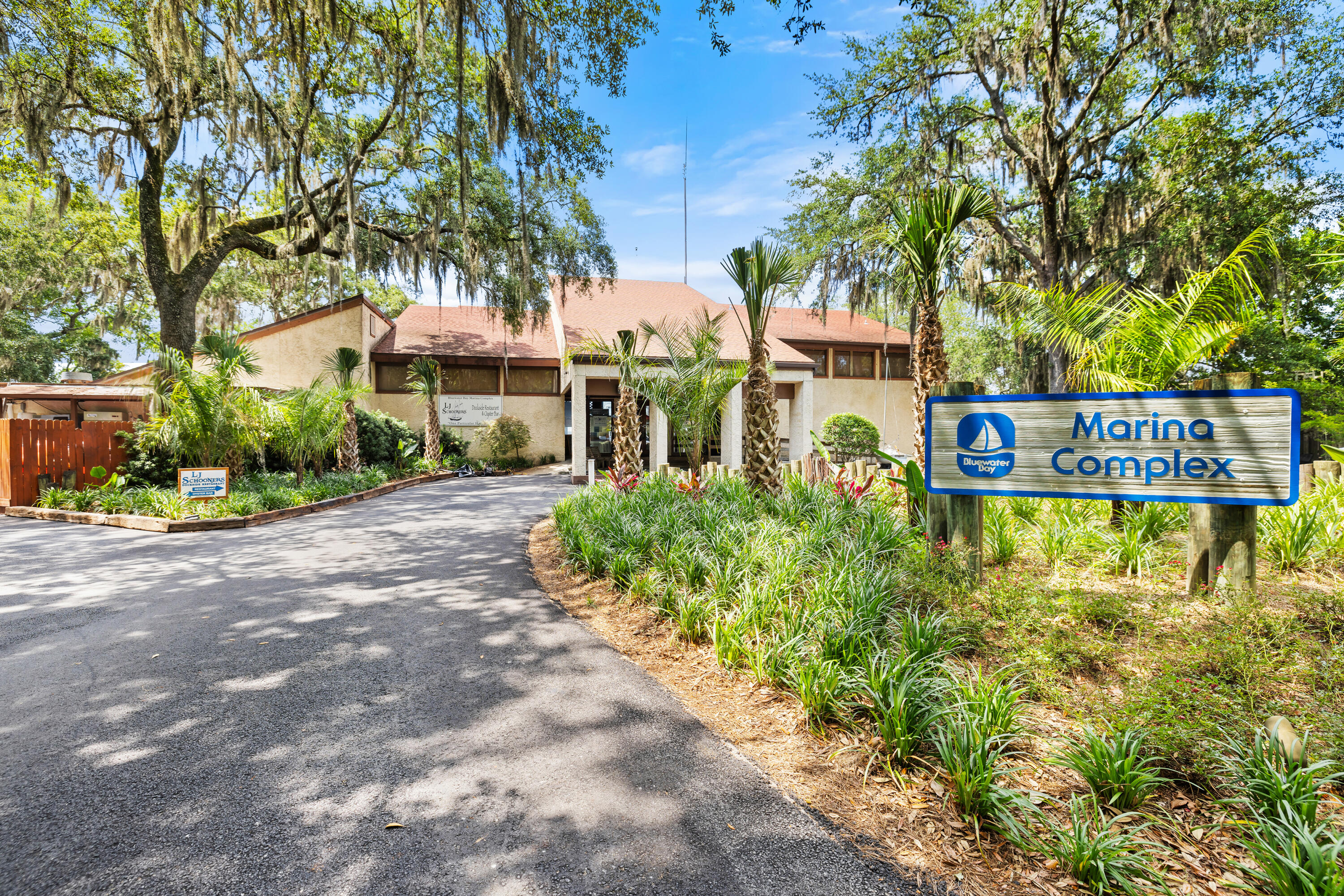 142 Glen Eagles Drive