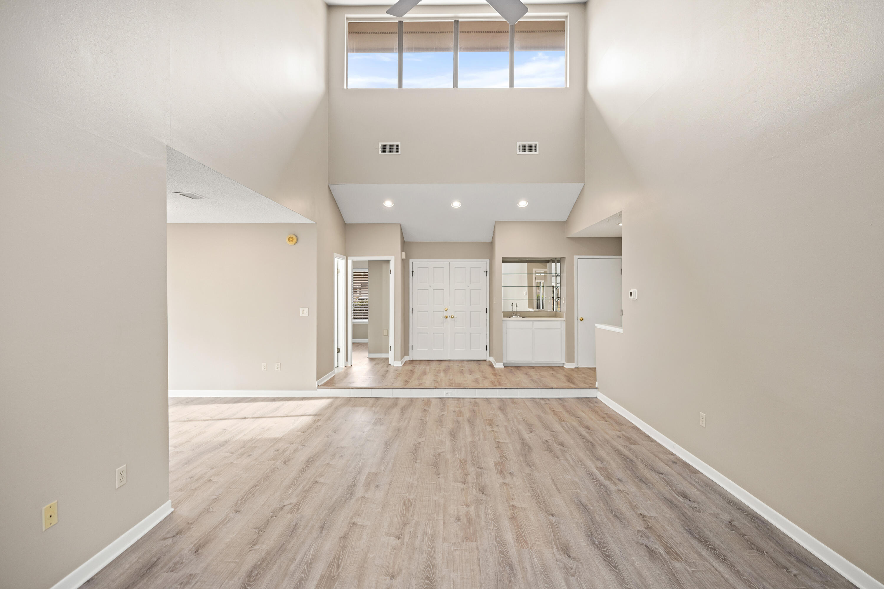 142 Glen Eagles Drive