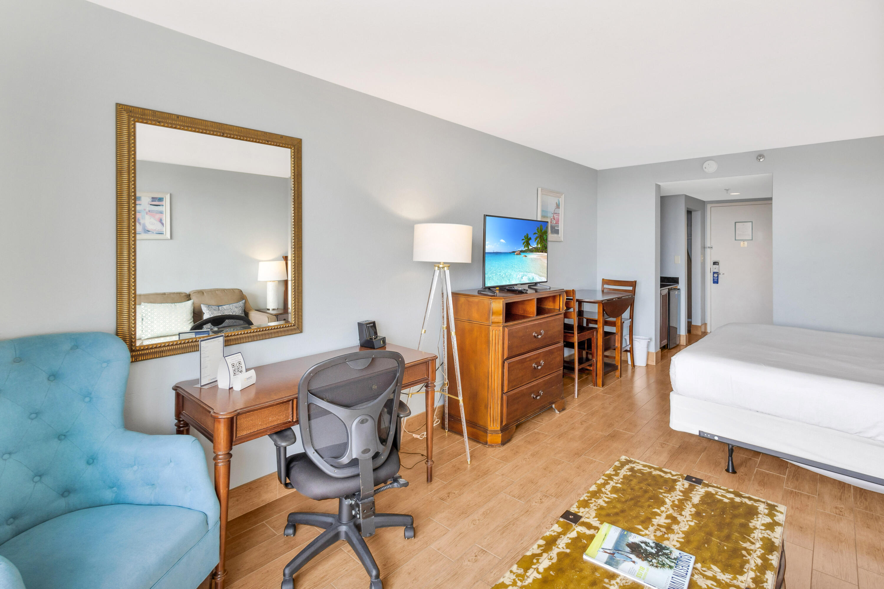 200 N Sandestin Boulevard, 6587