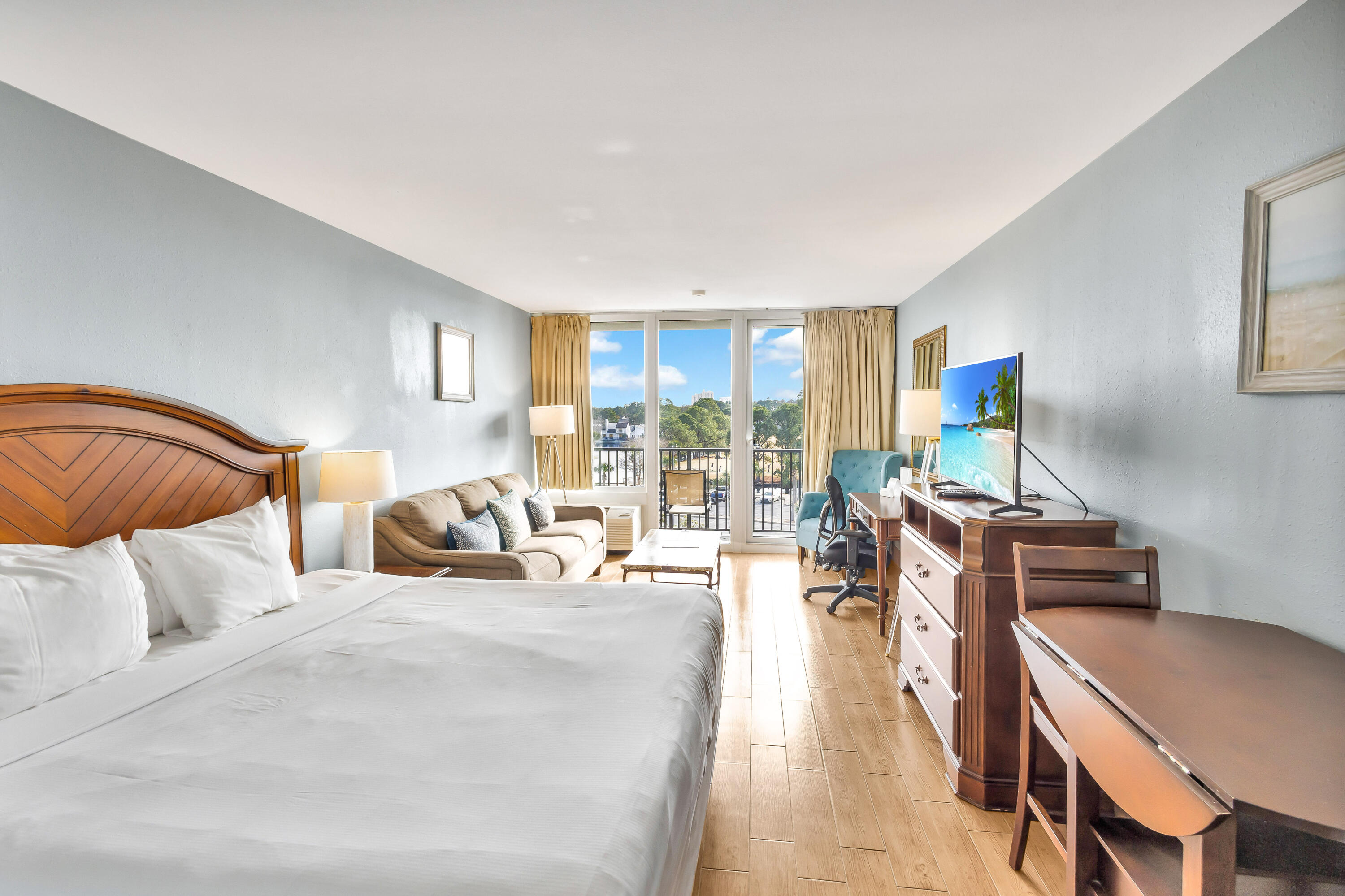 200 N Sandestin Boulevard, 6587