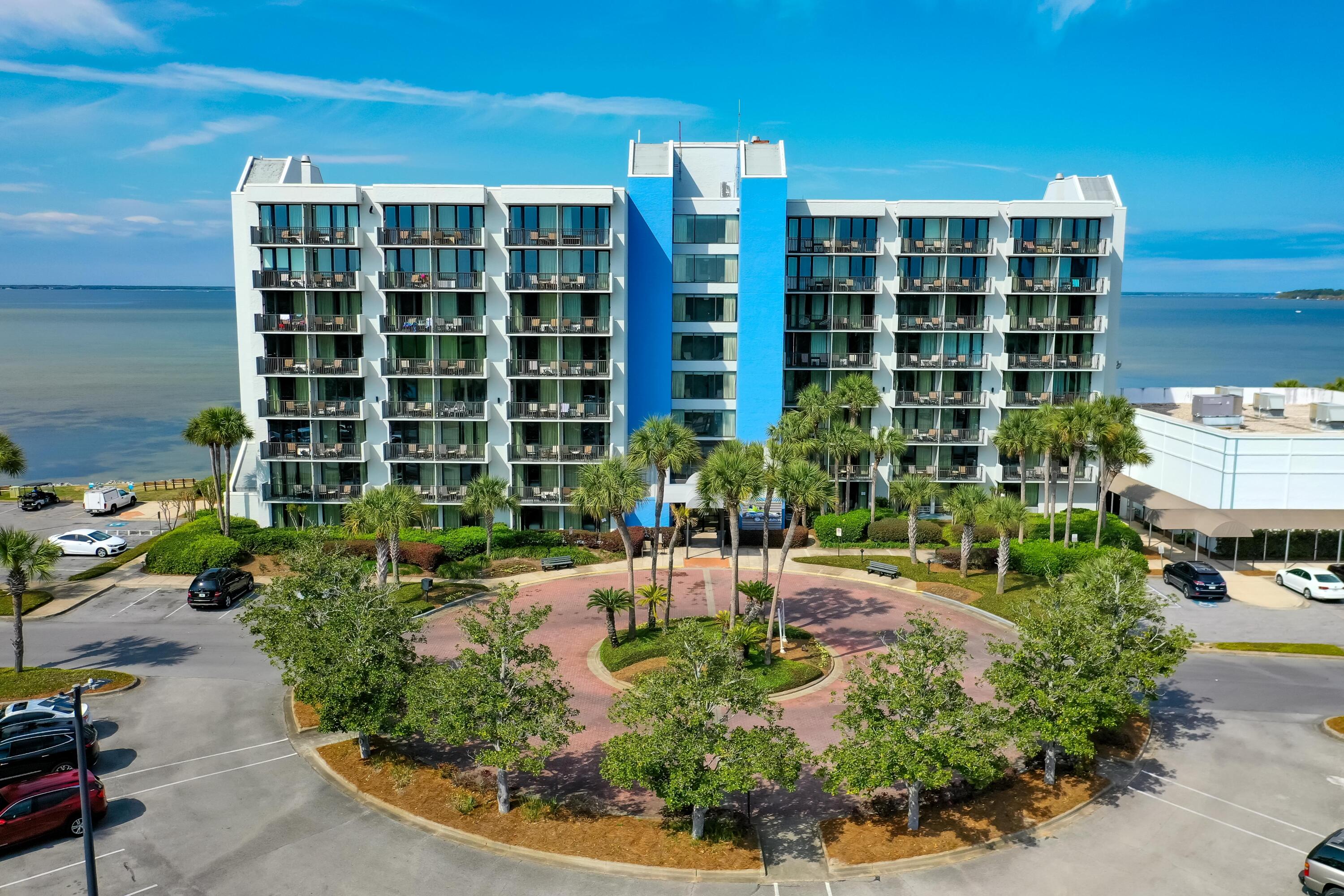 200 N Sandestin Boulevard, 6587