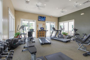 9300 Baytowne Wharf Boulevard, 527