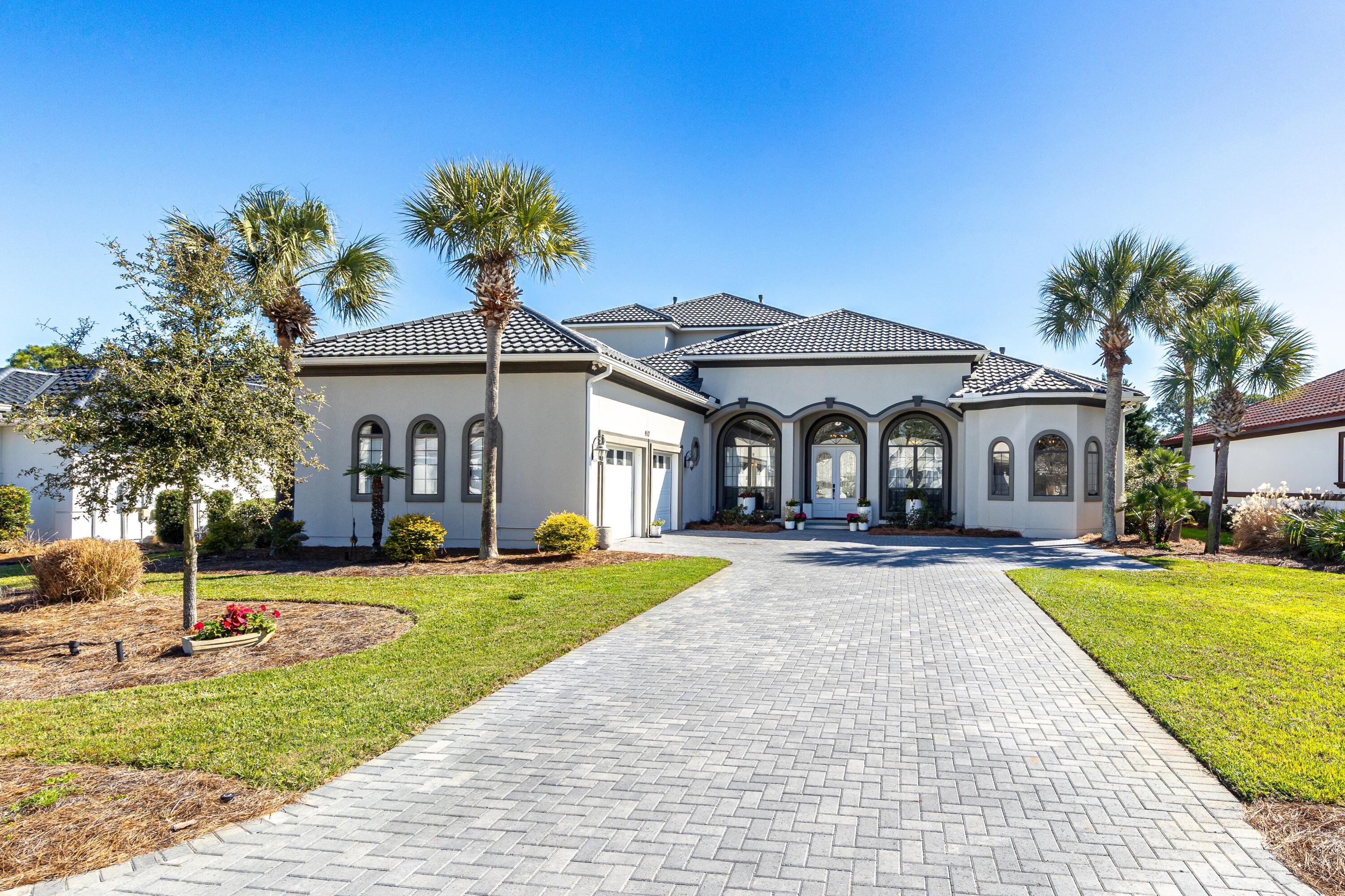 910 Emerald Bay Drive