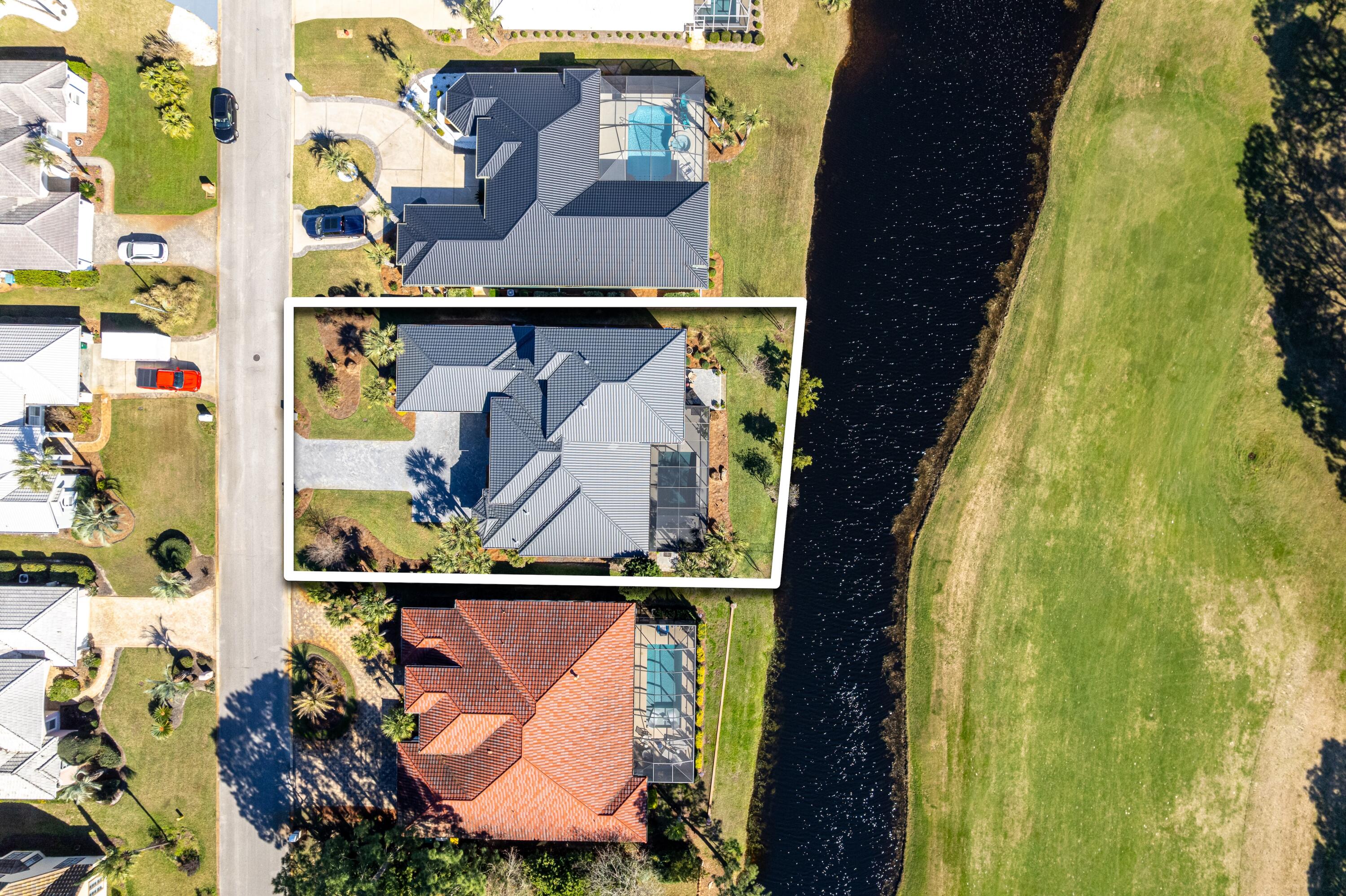 910 Emerald Bay Drive