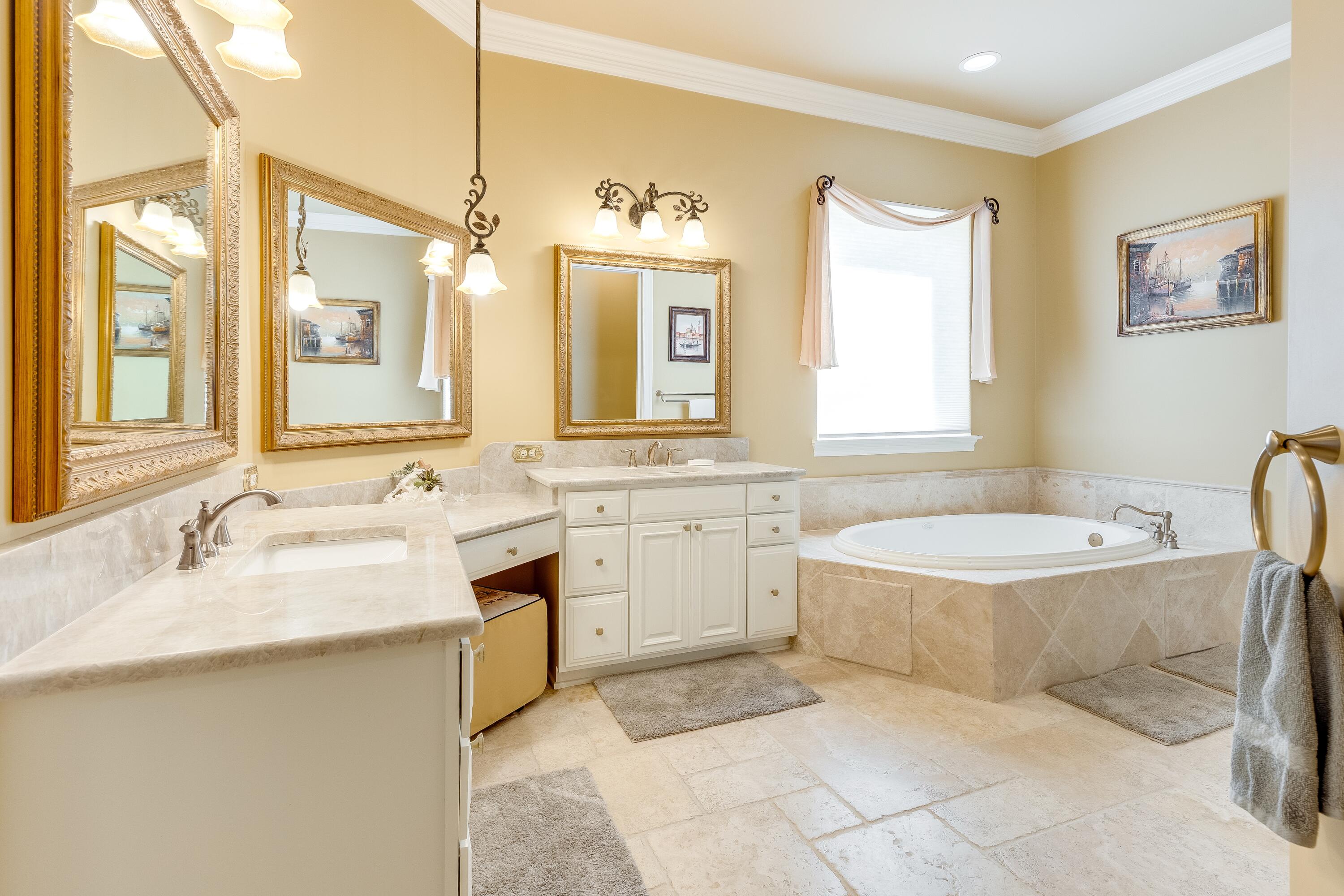 428 Captains Circle