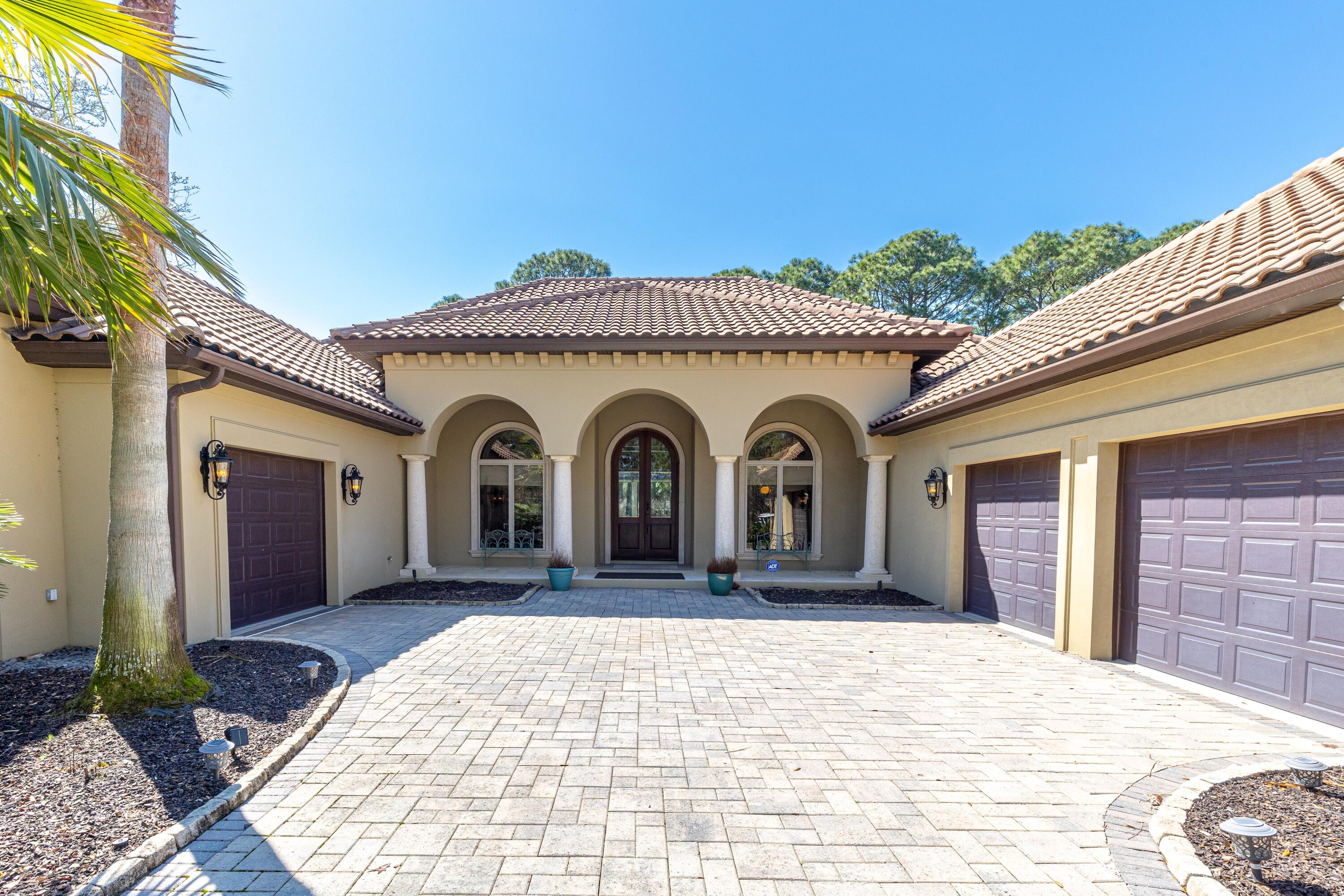 428 Captains Circle