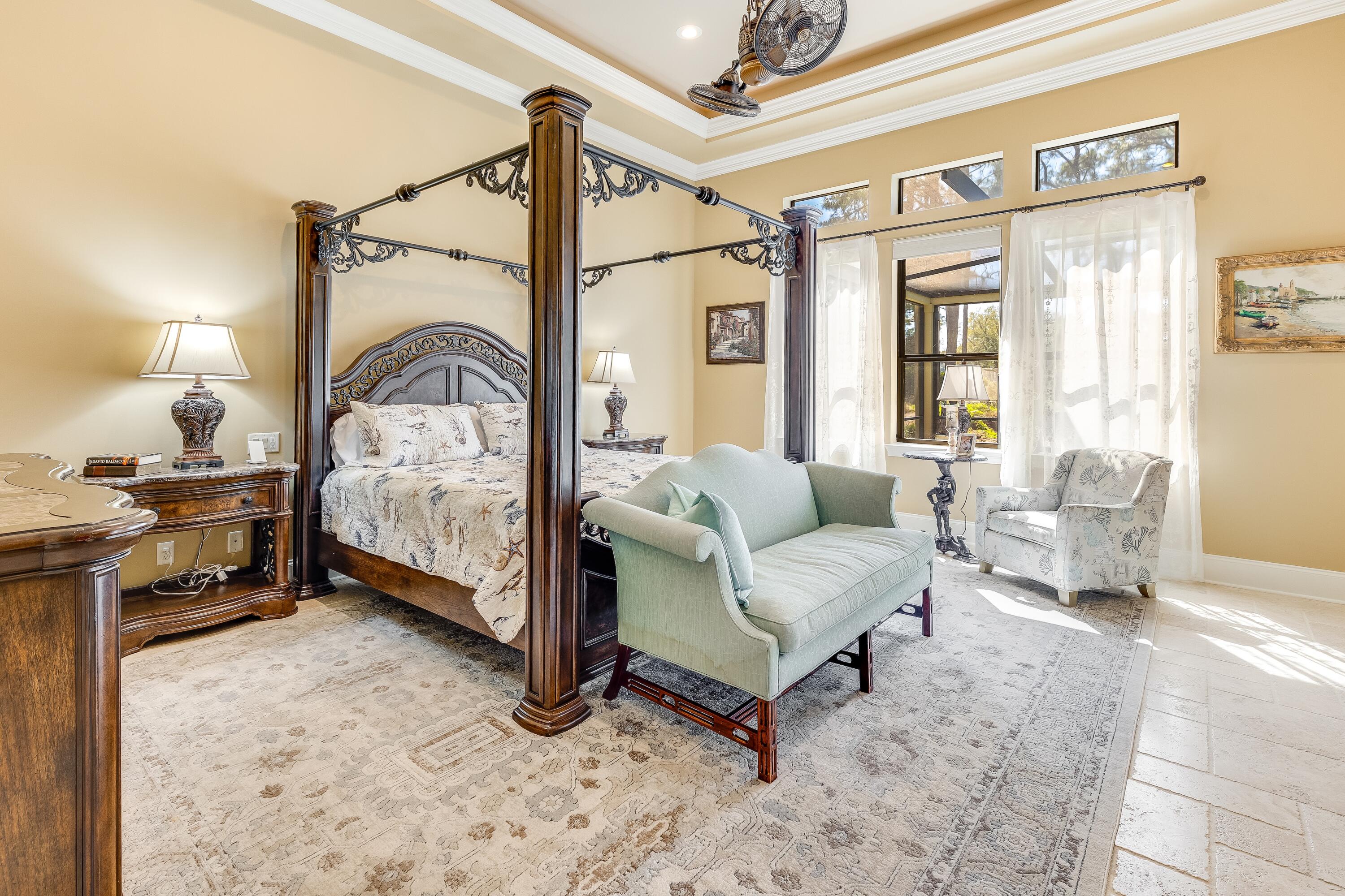 428 Captains Circle