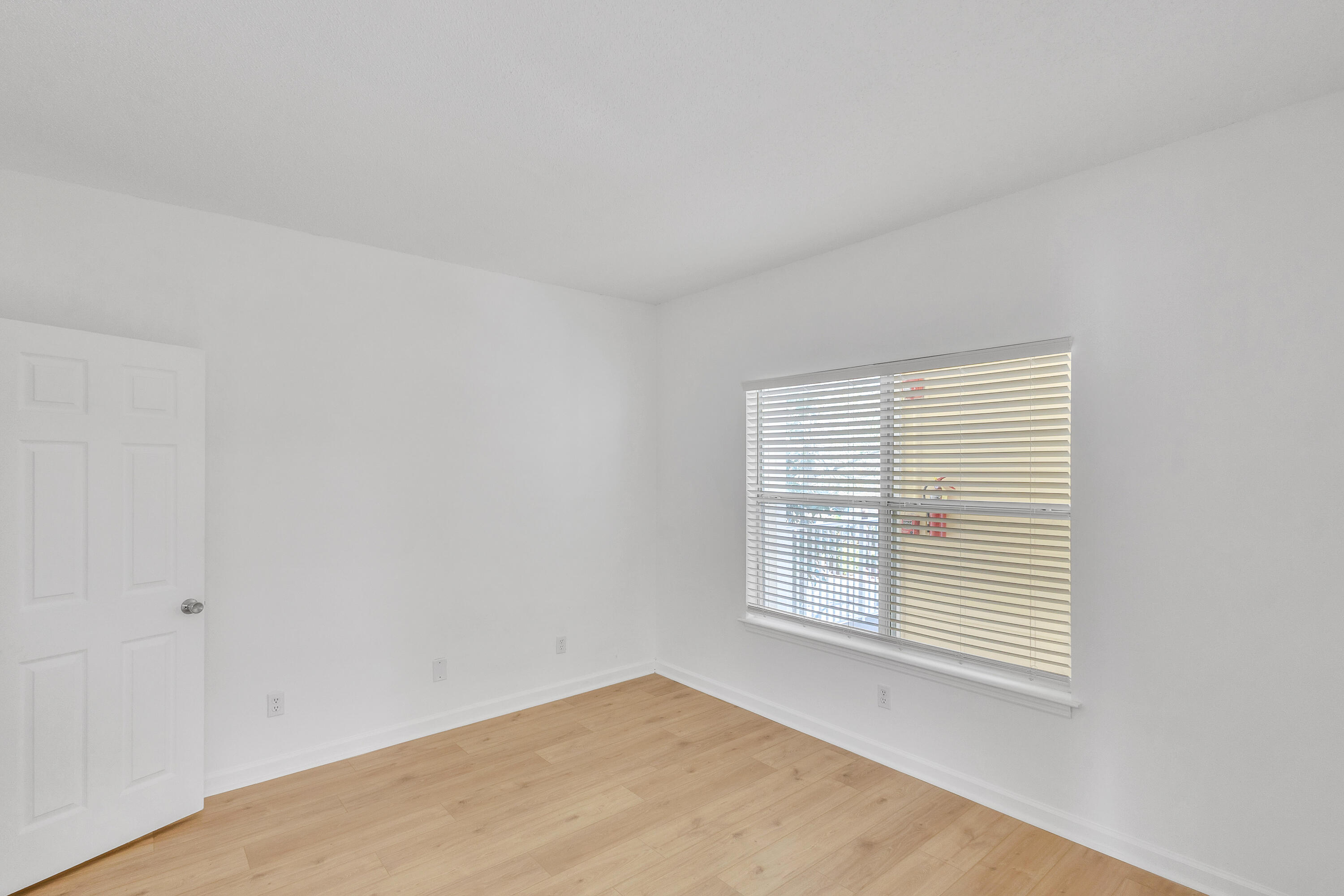 200 Sandestin Lane, 106