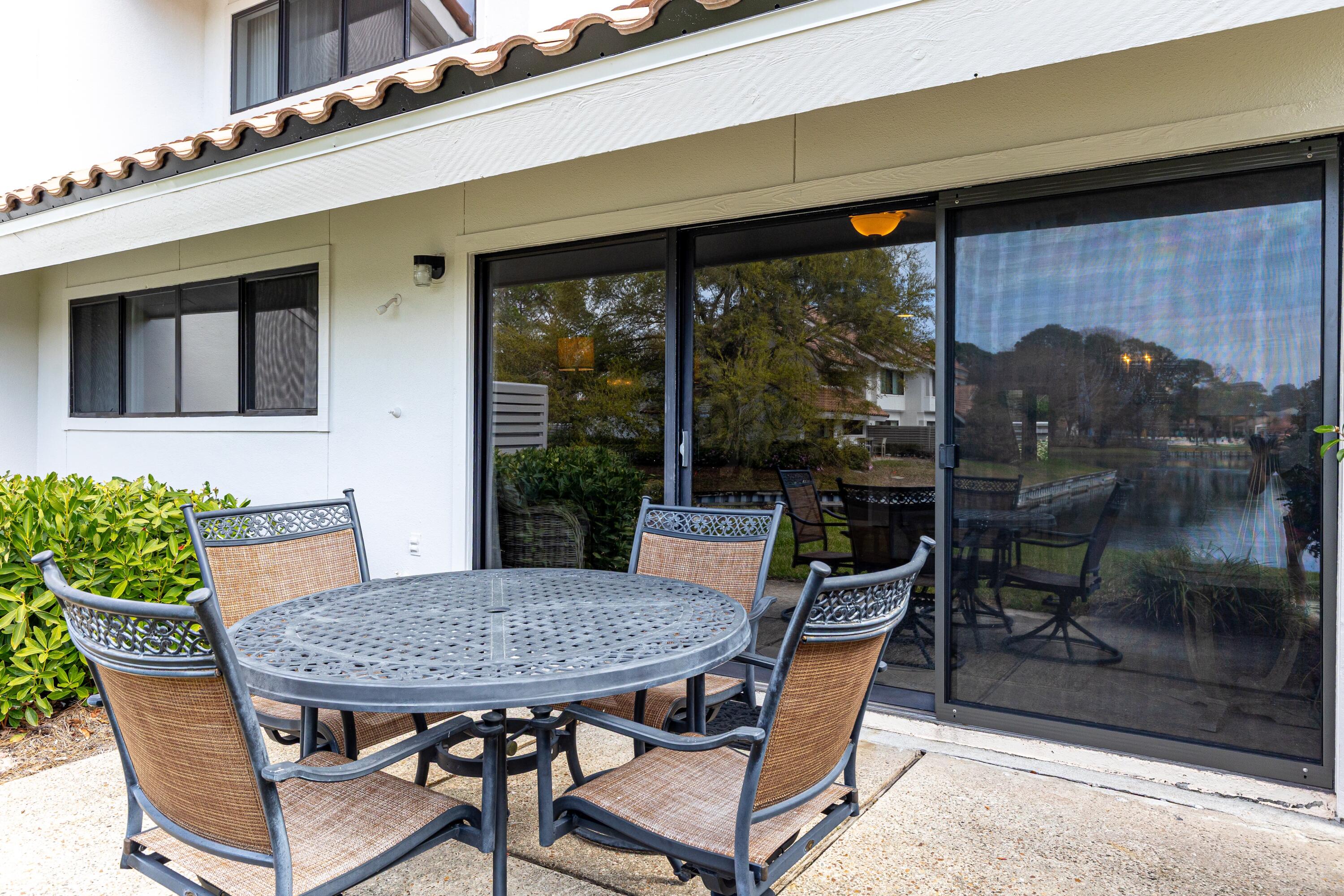 5093 Beachwalk Way