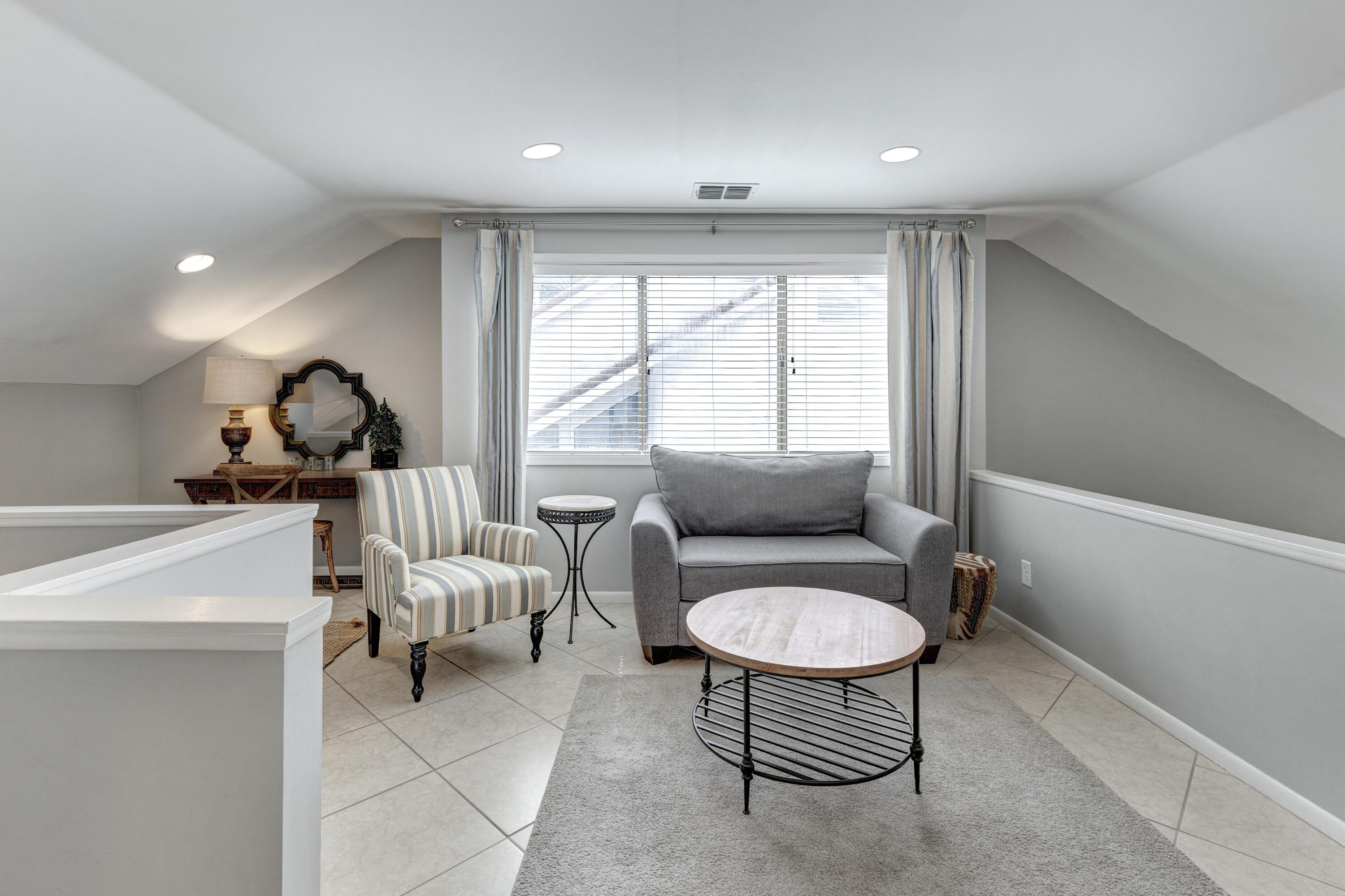 5093 Beachwalk Way