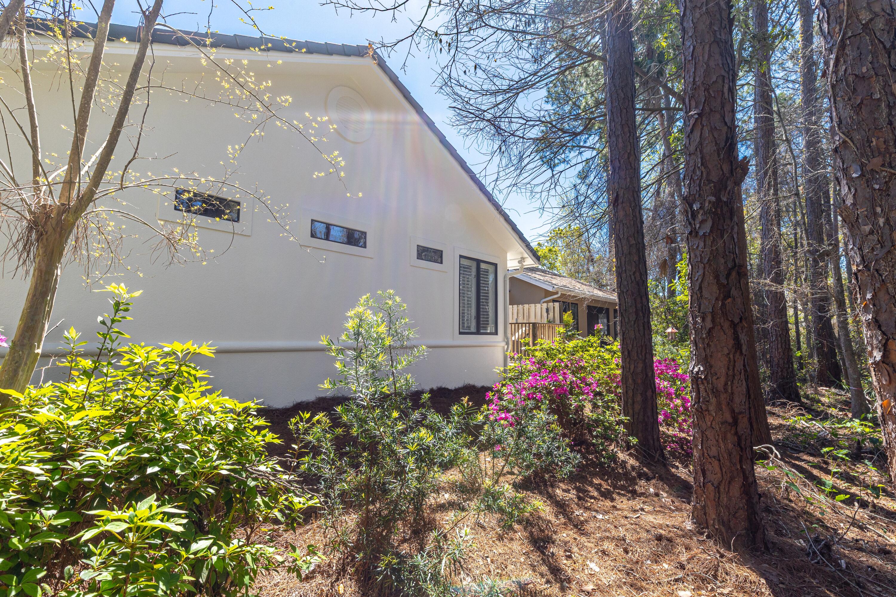 8821 St Andrews Drive