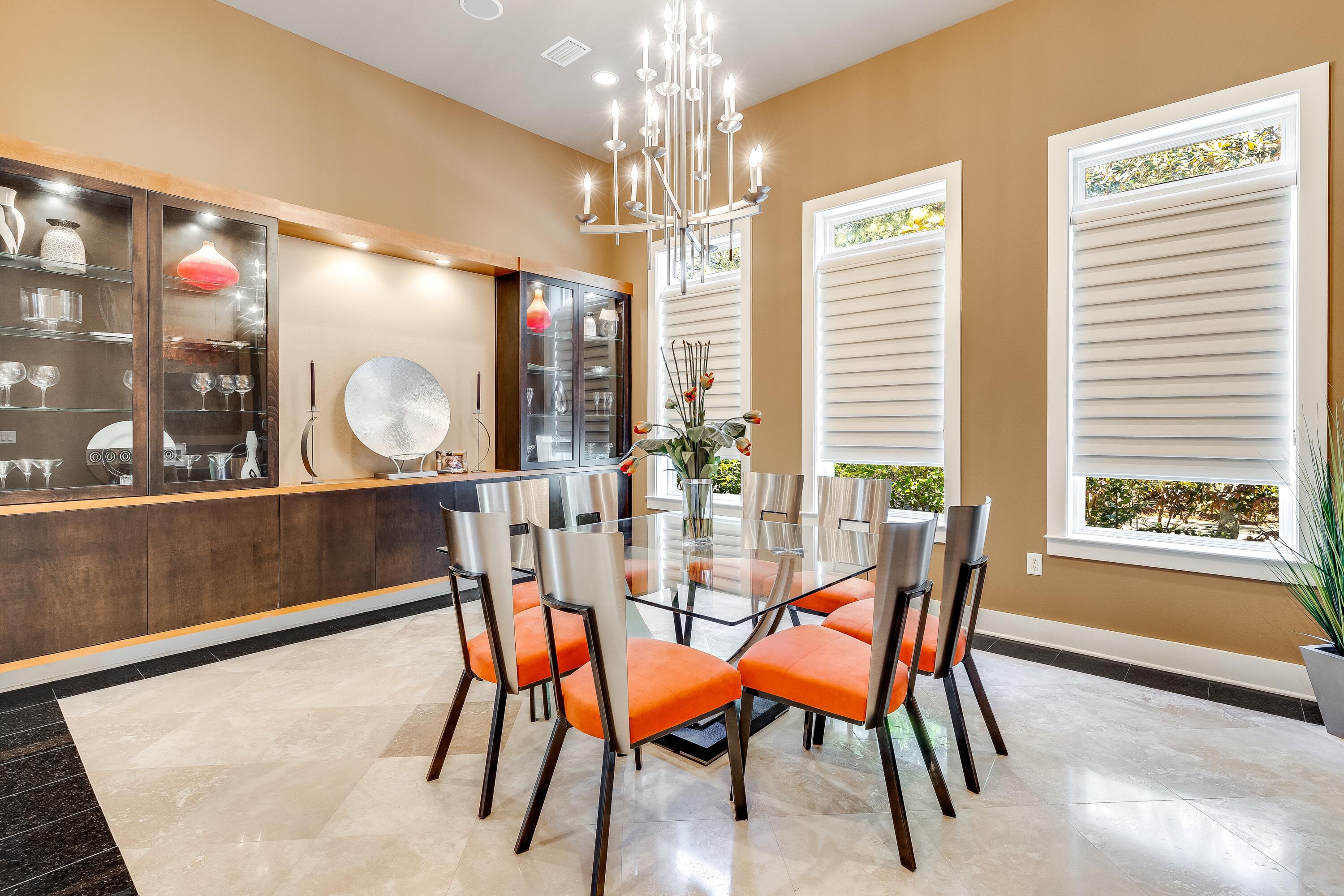 2943 Pine Valley Drive