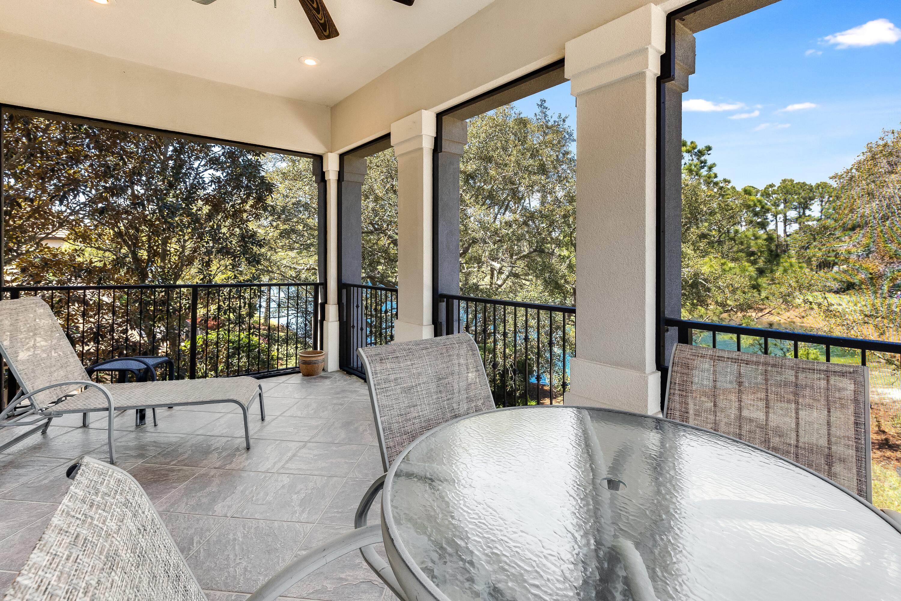 2943 Pine Valley Drive