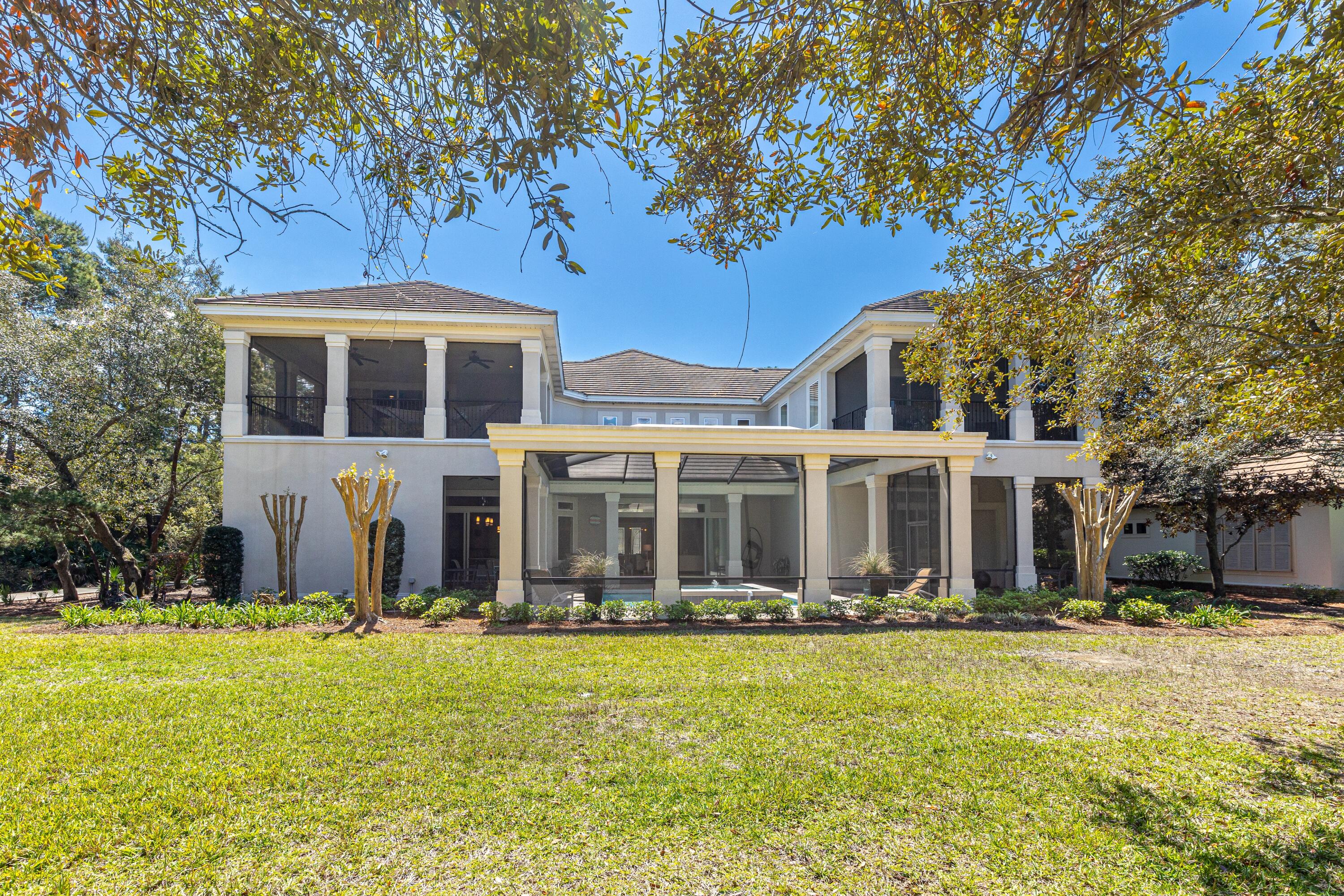 2943 Pine Valley Drive