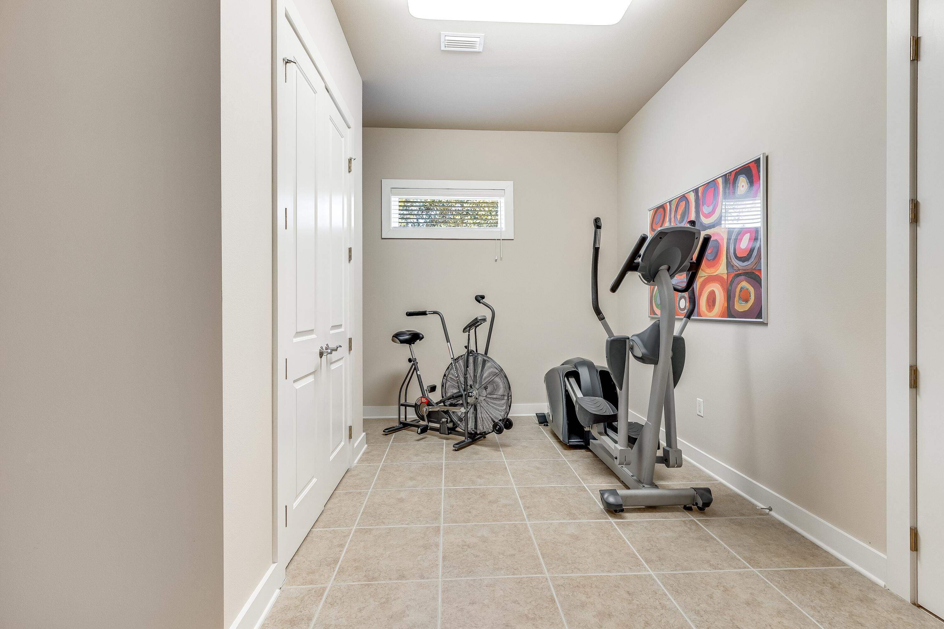 2943 Pine Valley Drive