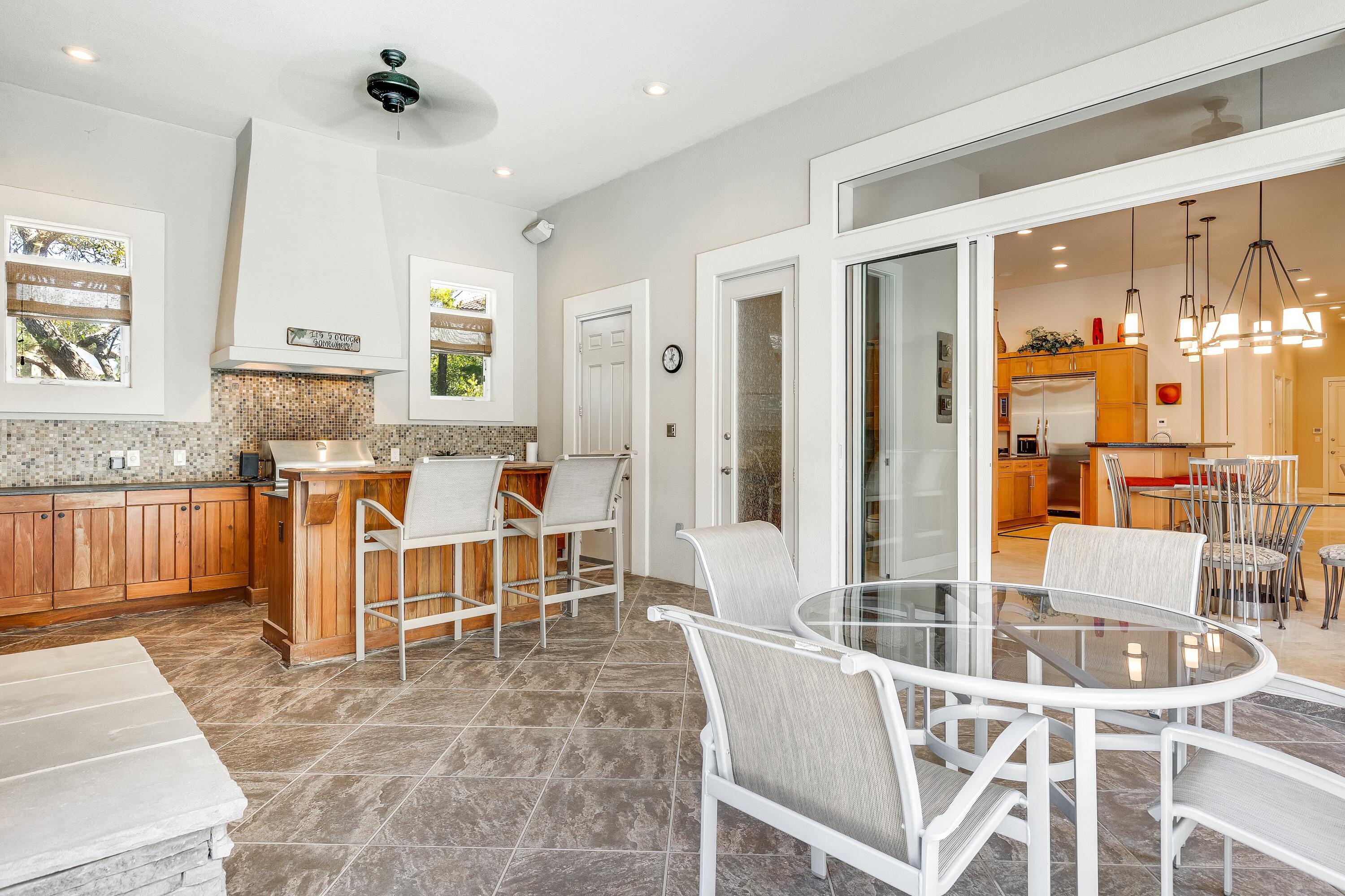 2943 Pine Valley Drive