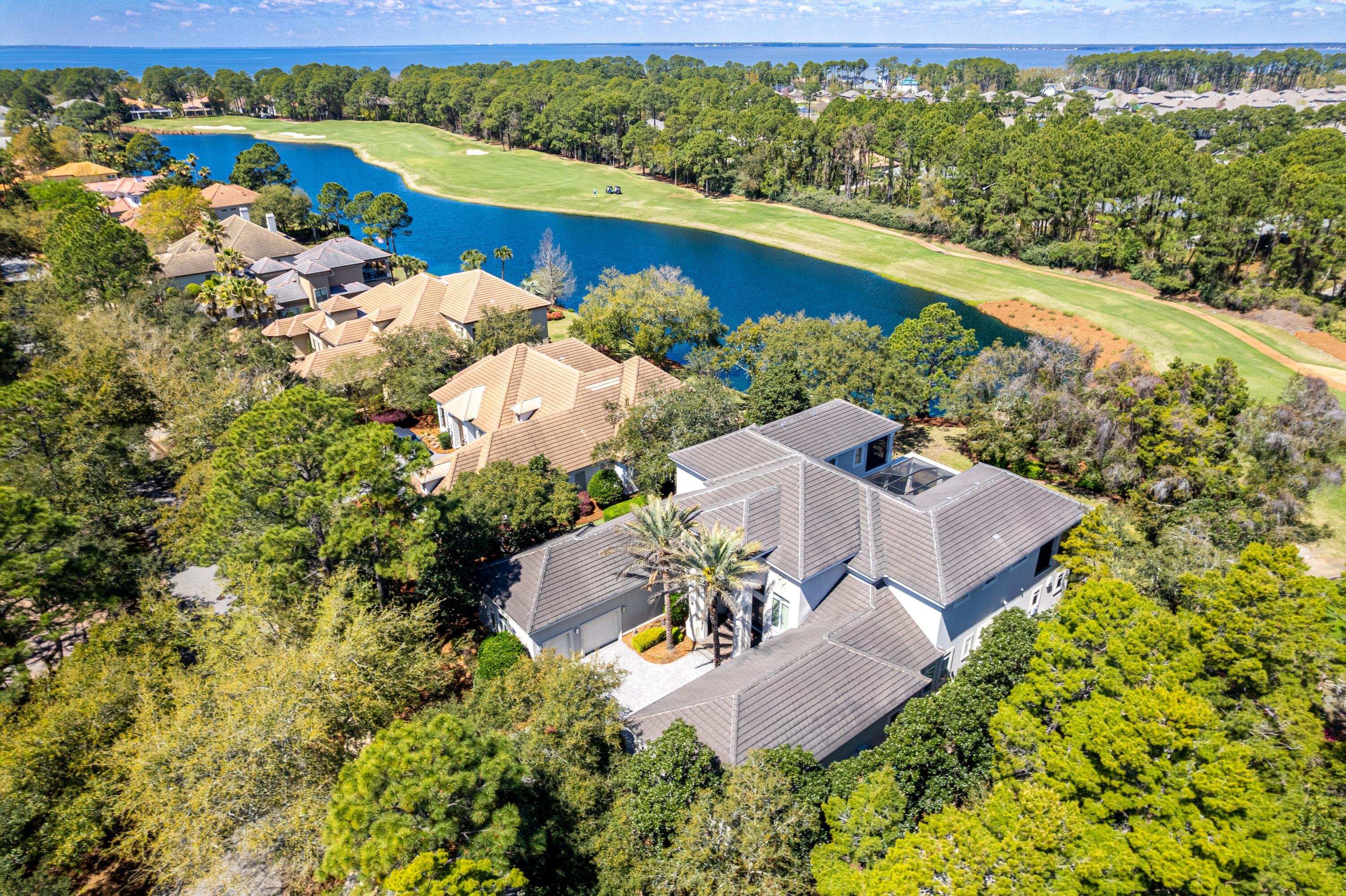 2943 Pine Valley Drive