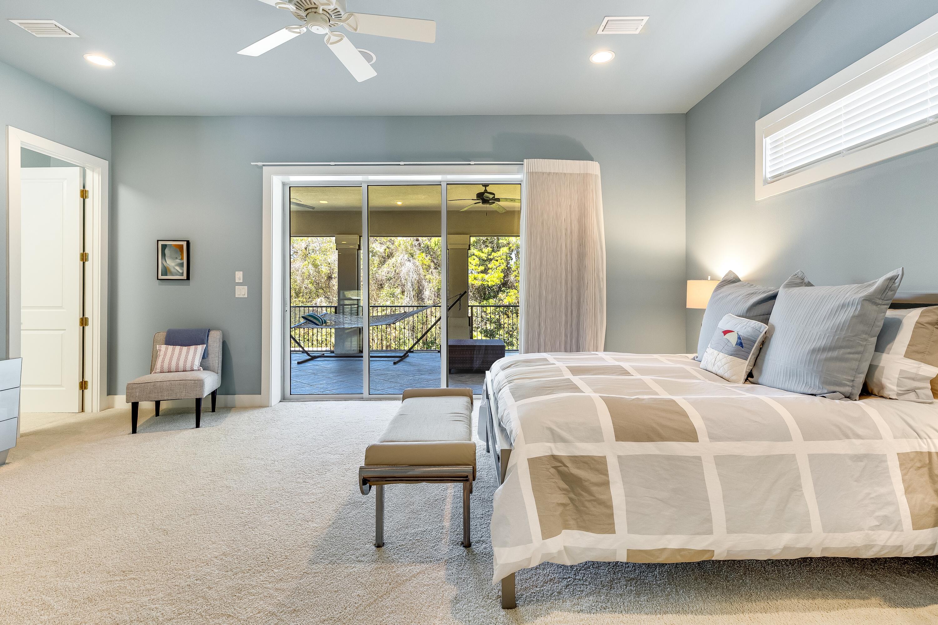 2943 Pine Valley Drive