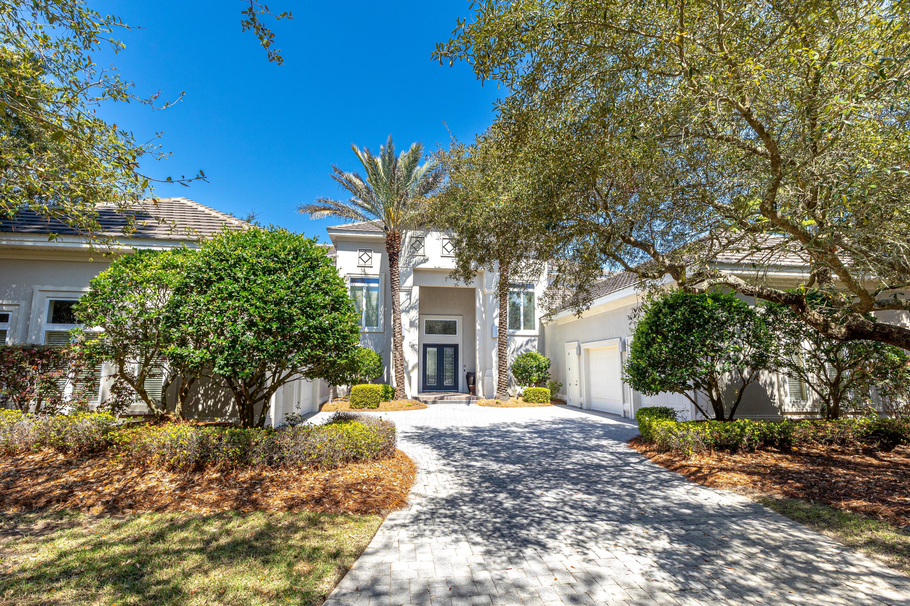 2943 Pine Valley Drive