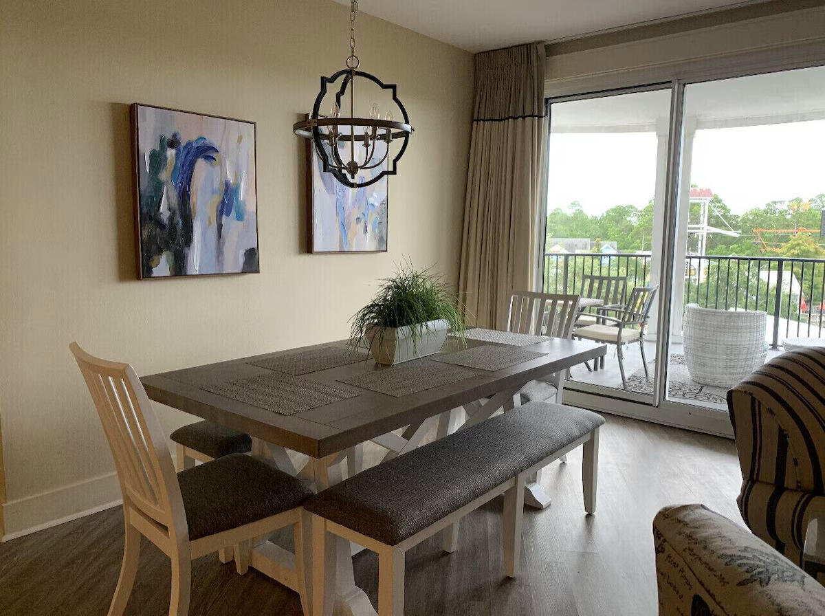 9100 Baytowne Wharf Boulevard, 452