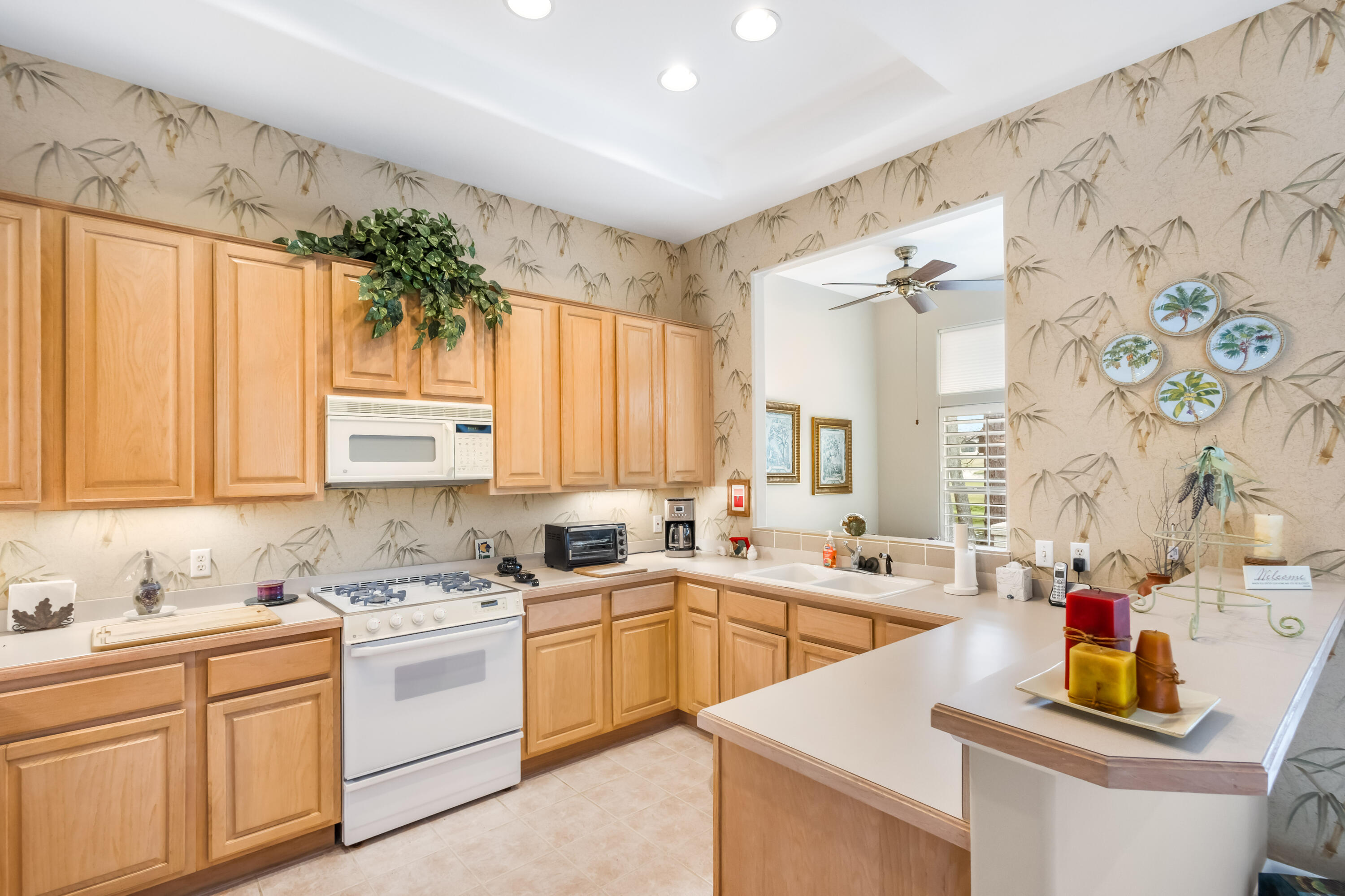 8024 Legend Creek Drive