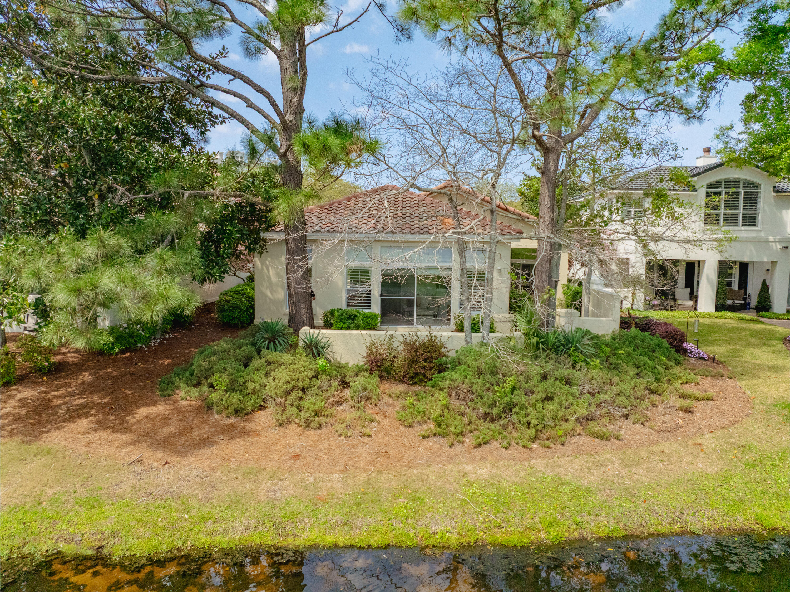 8024 Legend Creek Drive