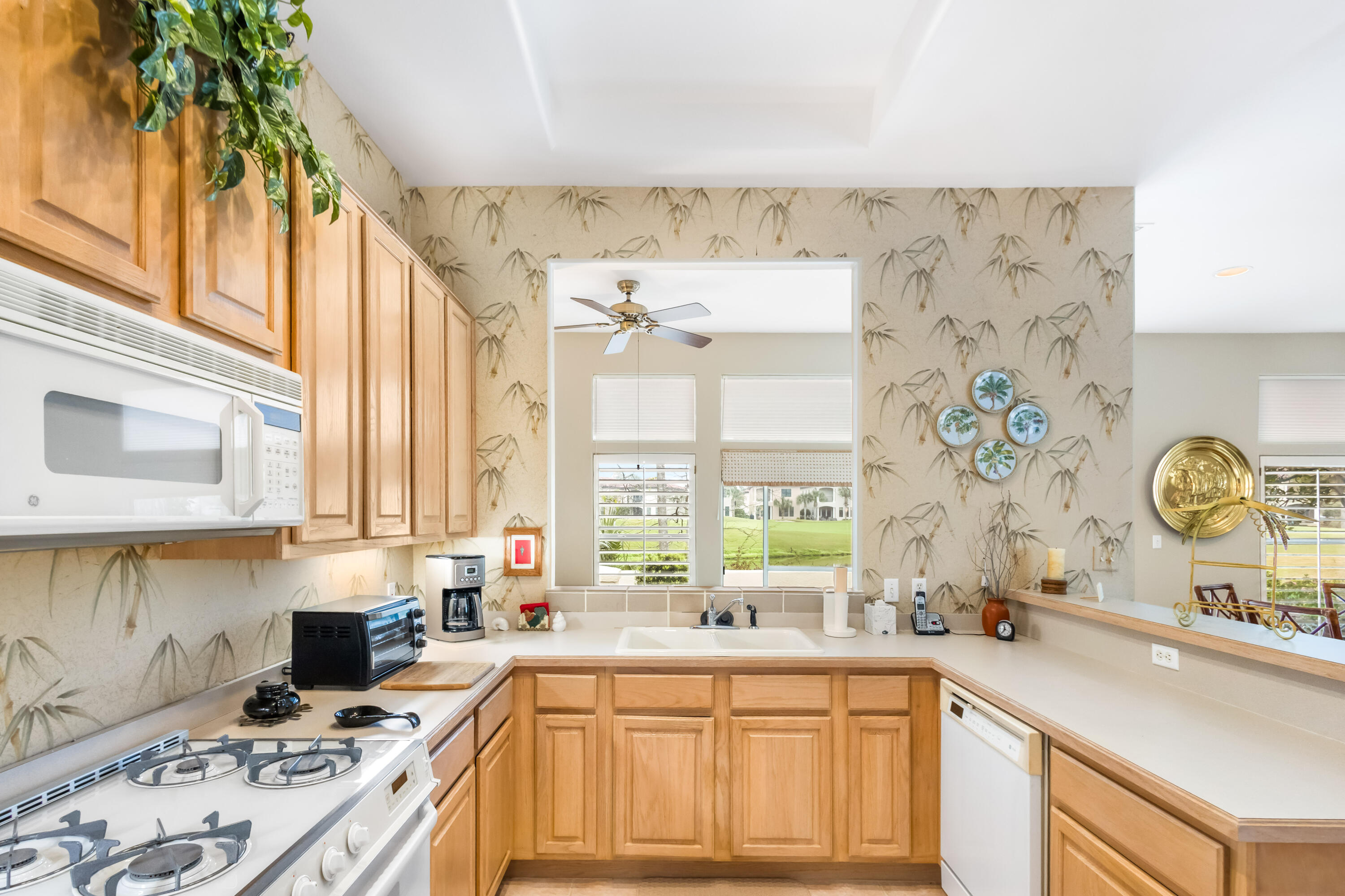 8024 Legend Creek Drive