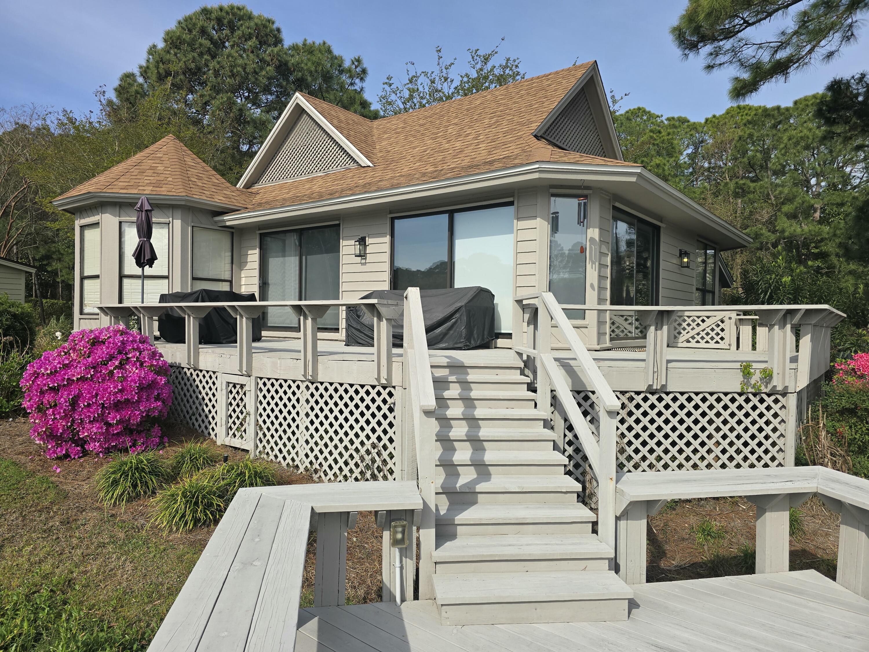 171 & 168C Cove Drive