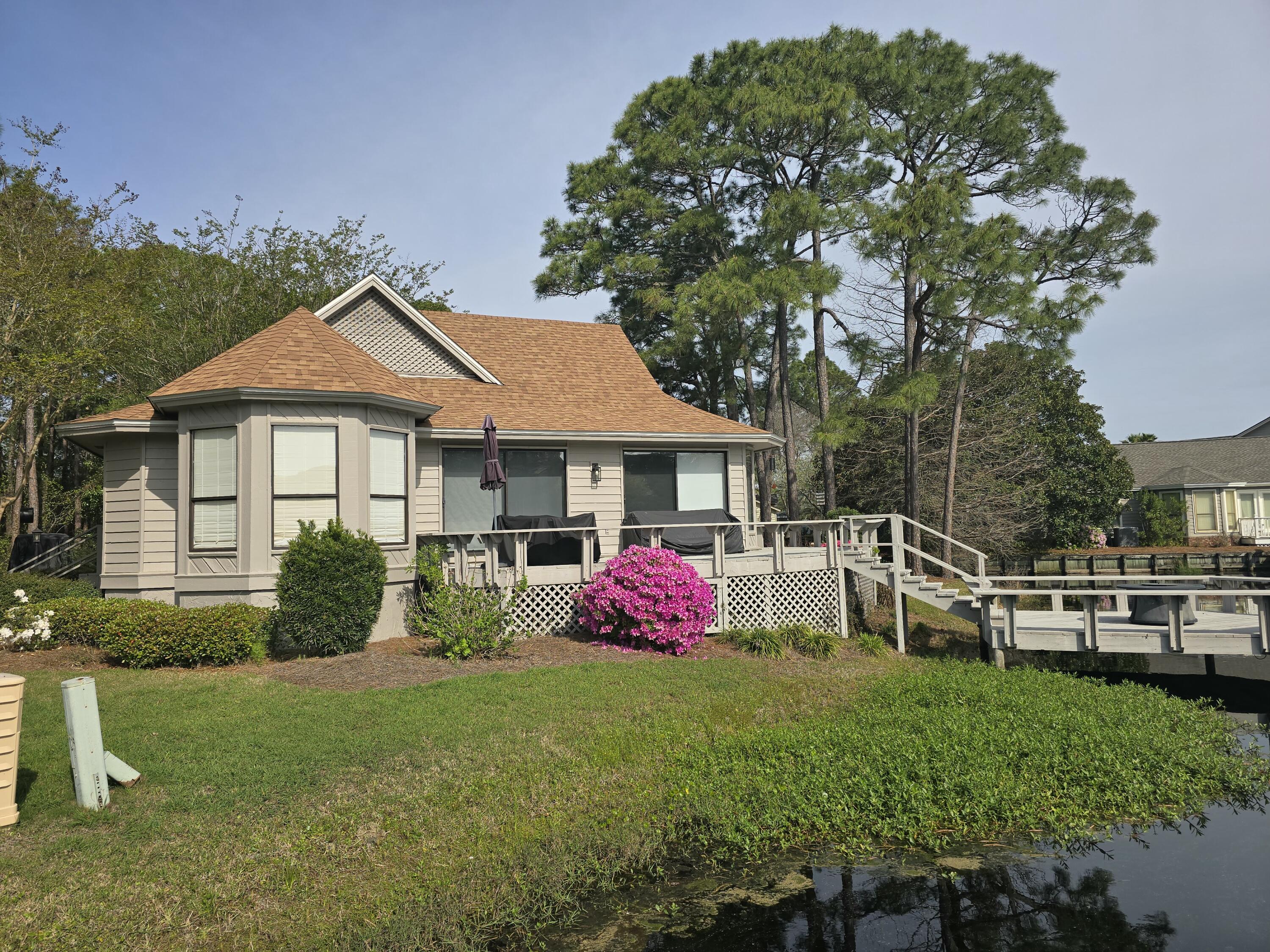 171 & 168C Cove Drive